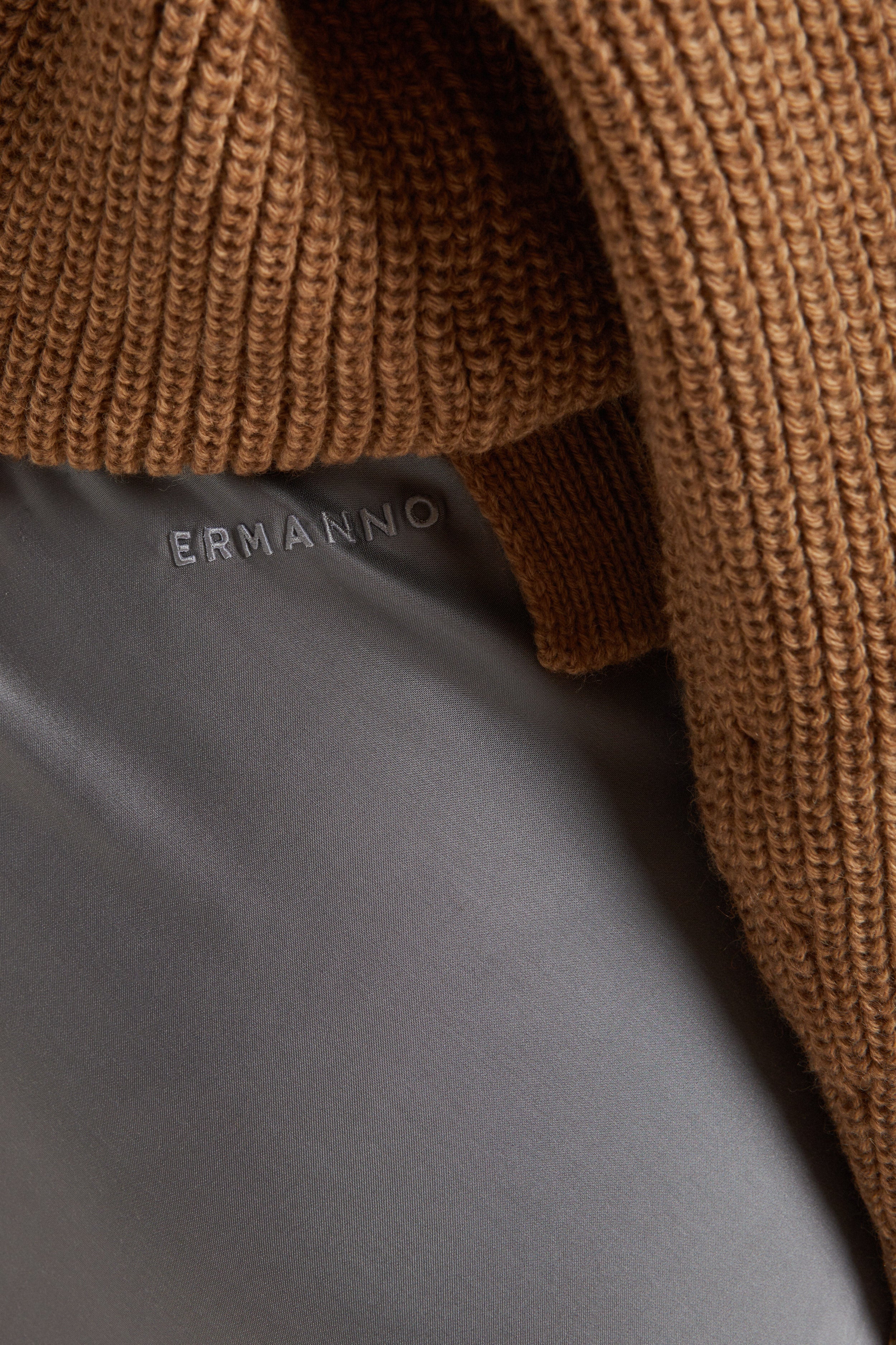 Image of GONNA DI RASO IN SBIECO