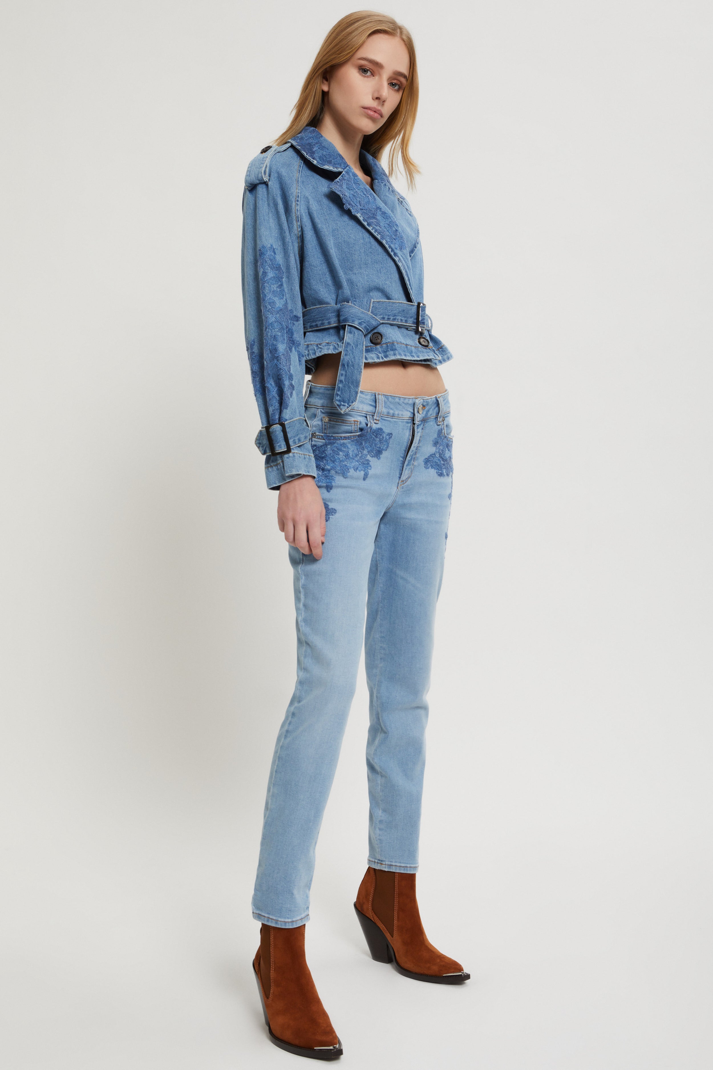 Image of CROPPED DENIM TRENCH WITH EMBROIDERY