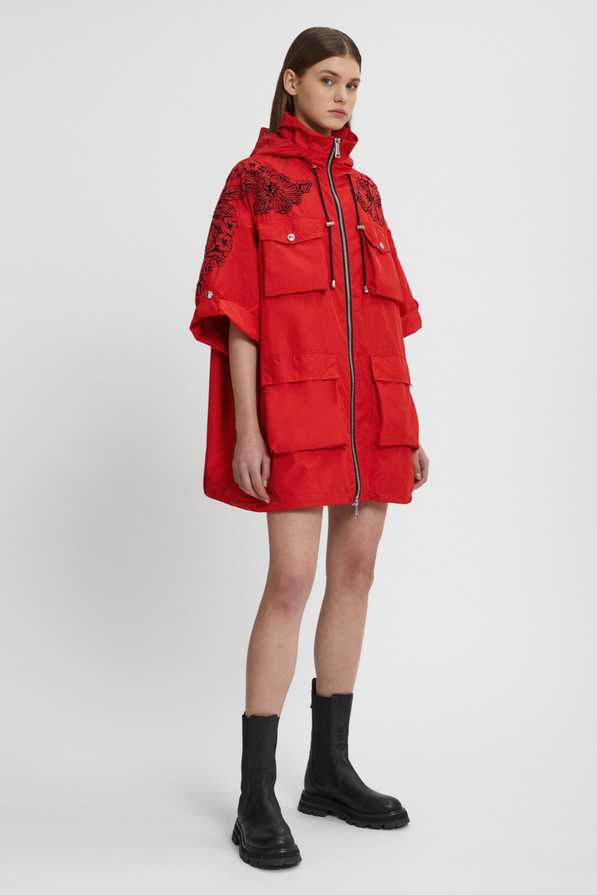 PARKA TASCONATO IN TAFFETAS CON RICAMO