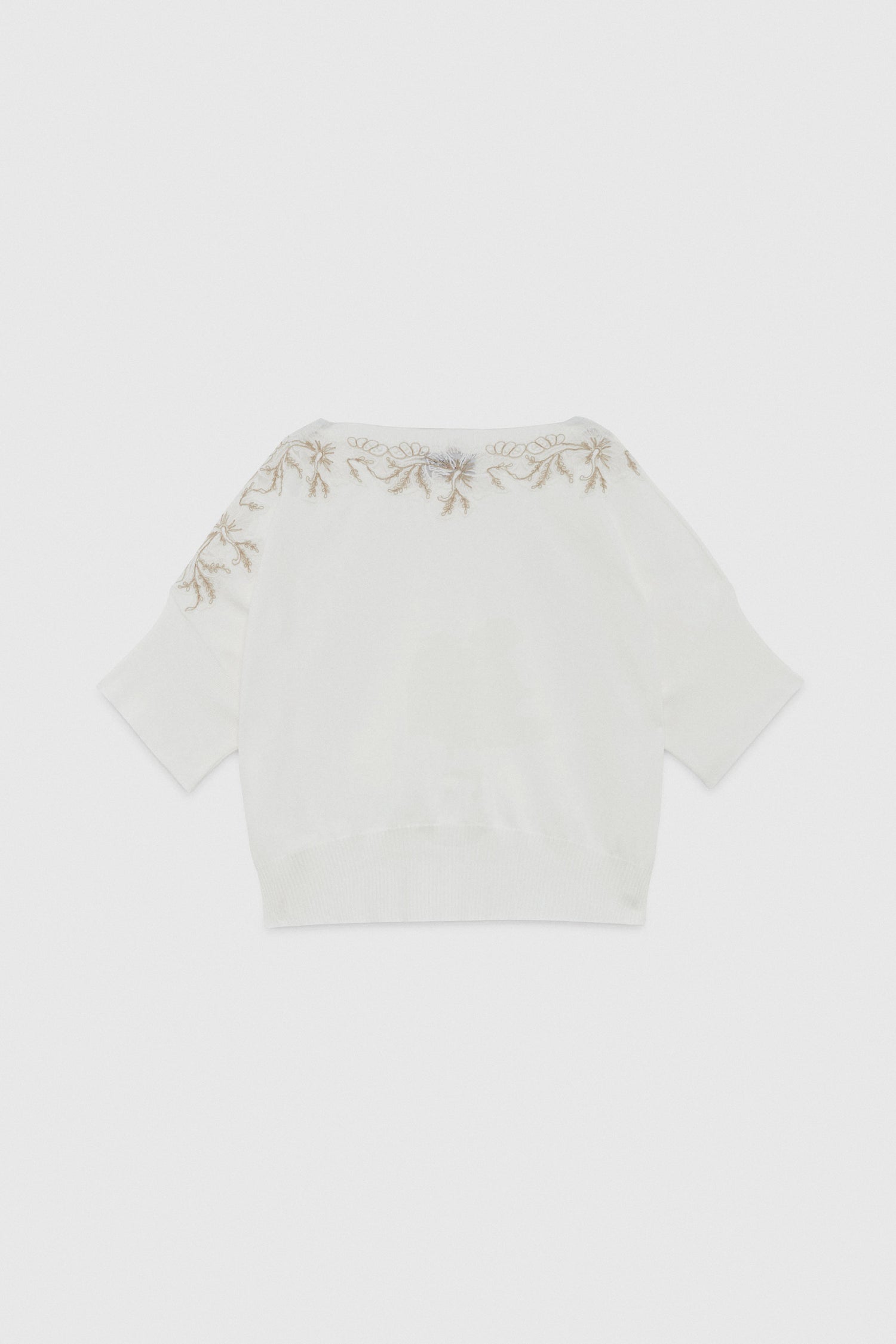 LIGHT SWEATER WITH BICOLOR REBRODé LACE