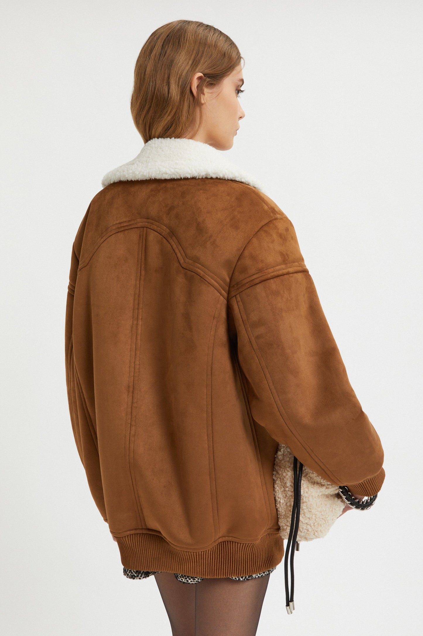 BOMBER EN MOUTON ECOLOGIQUE SUEDE