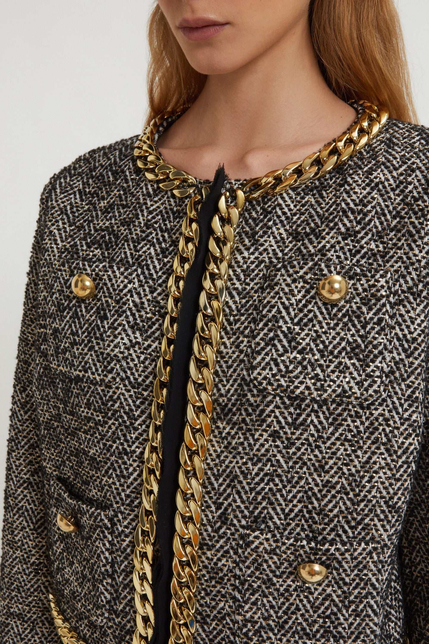 HERRINGBONE JACKET WITH GOLD CHAIN