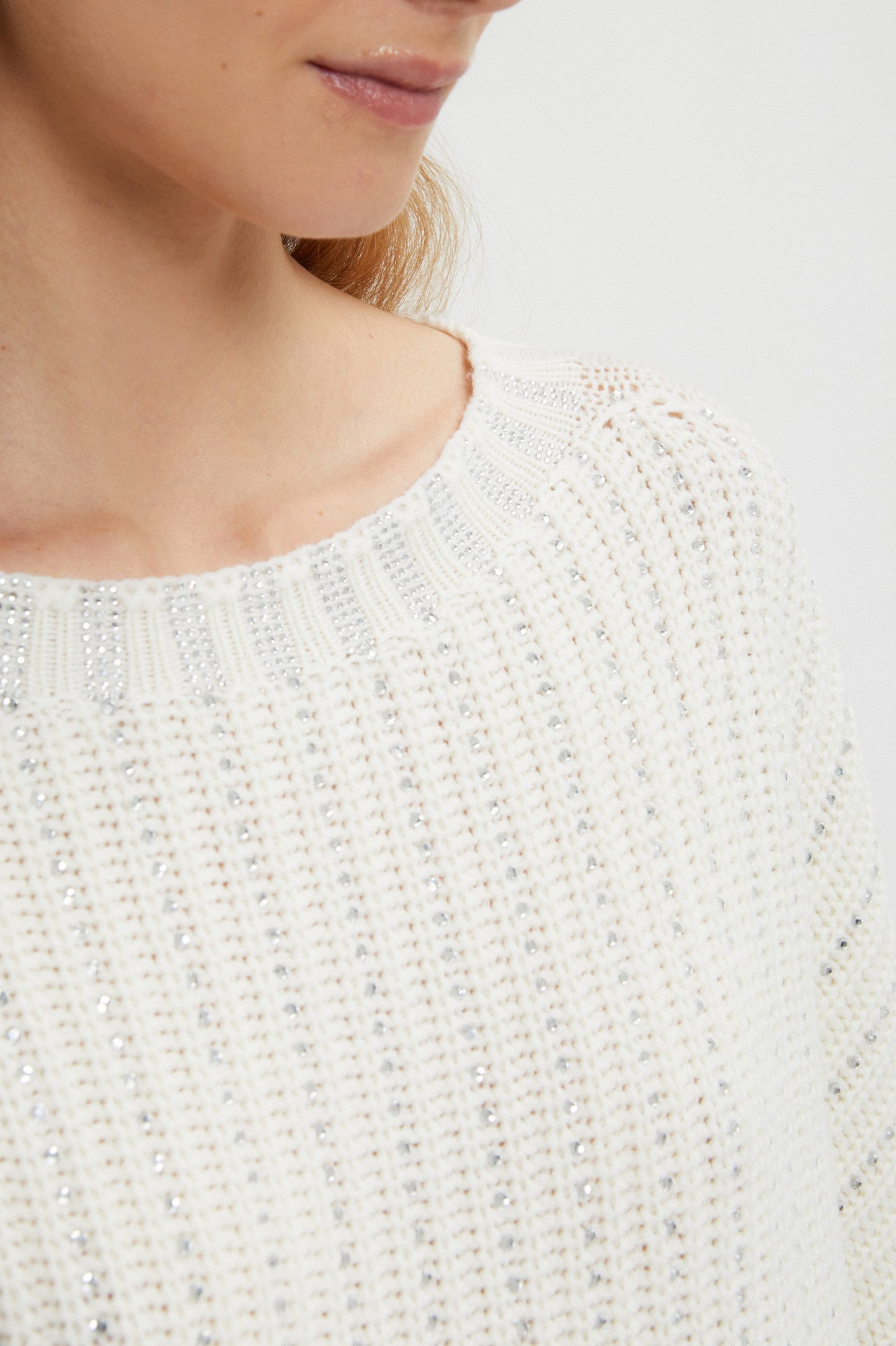 RIBBED-KNIT SWEATER WITH RHINESTONES