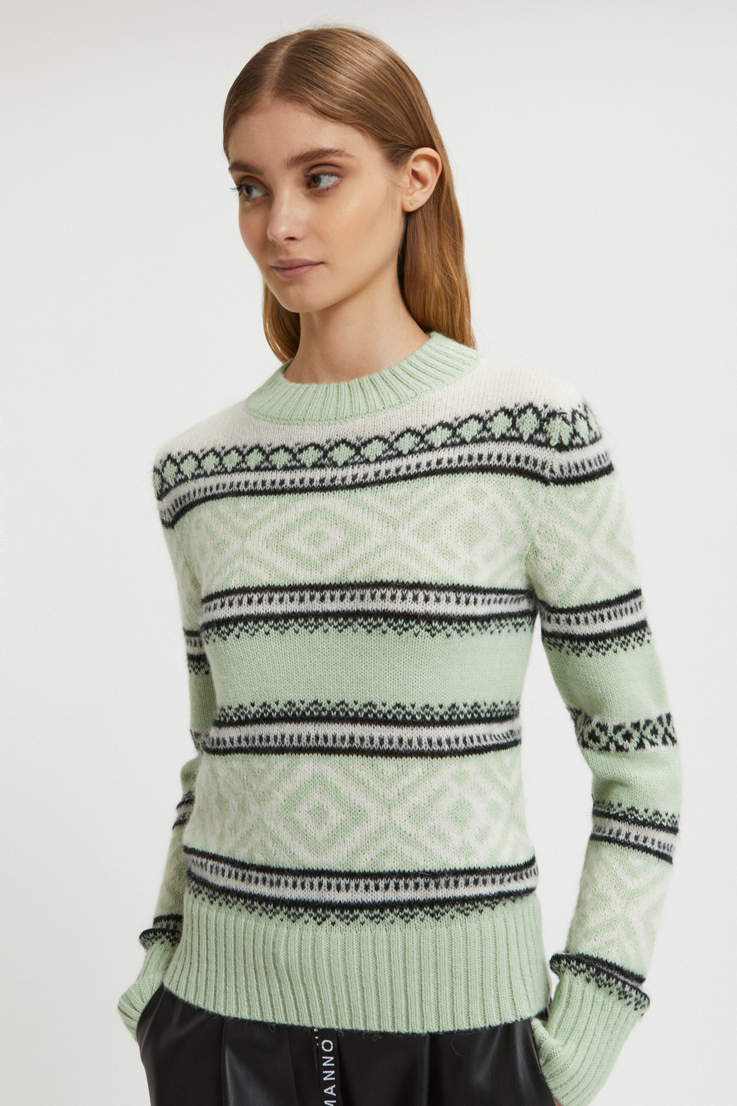 SWEATER WITH GEOMETRIC PATTERNS