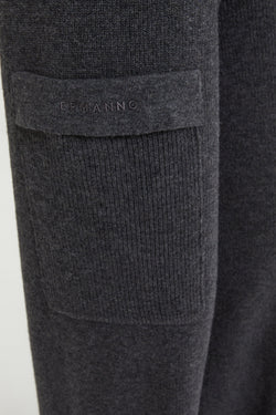 Image of PANTALON CARGO EN MAILLE COTELÉ