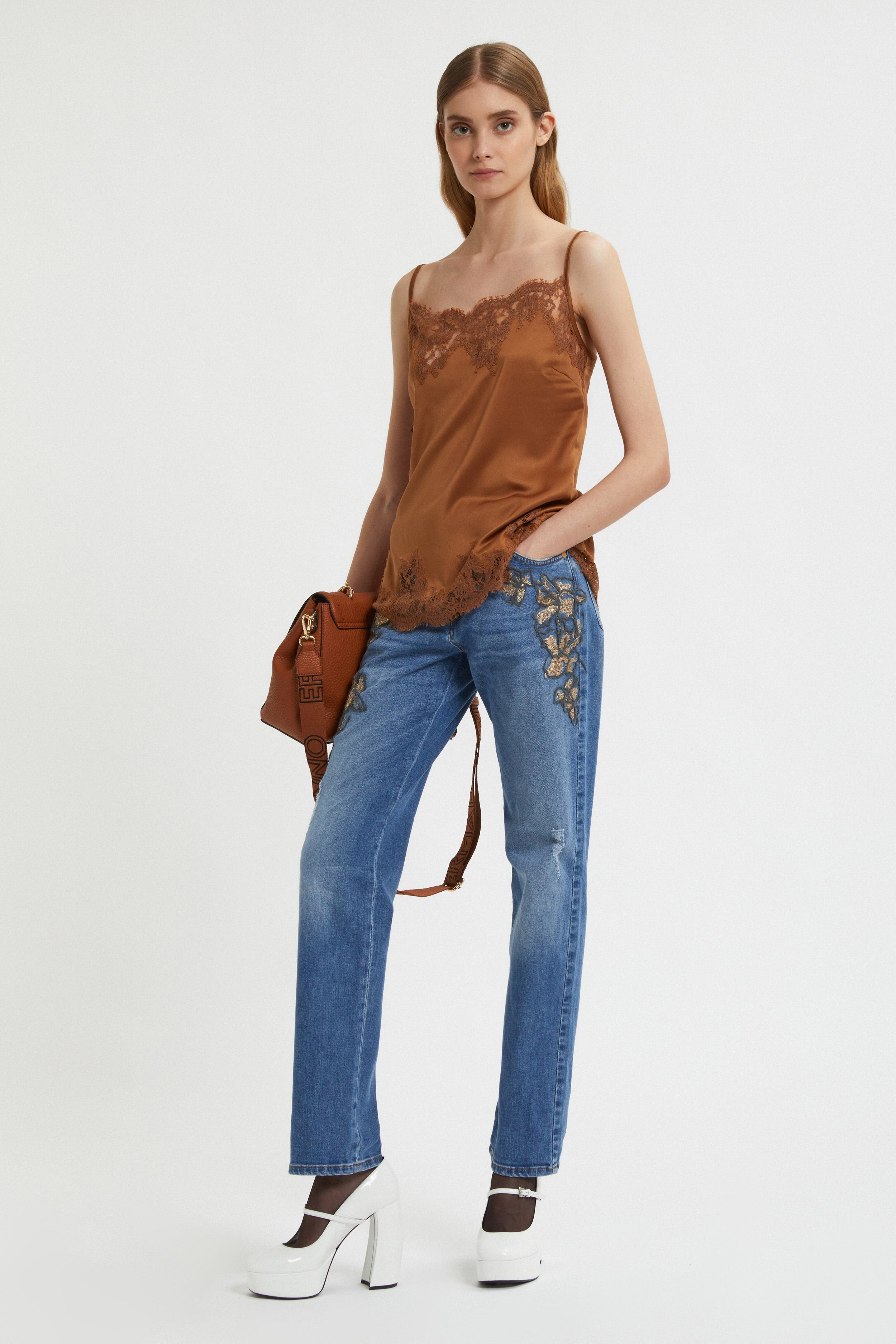 FIVE-POCKET DENIM WITH SEQUINS