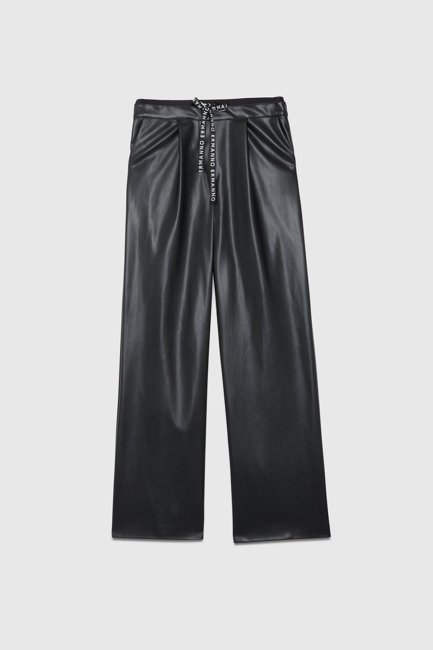 PANTALON SURDIMENSIONÉ EN FAUX CUIR