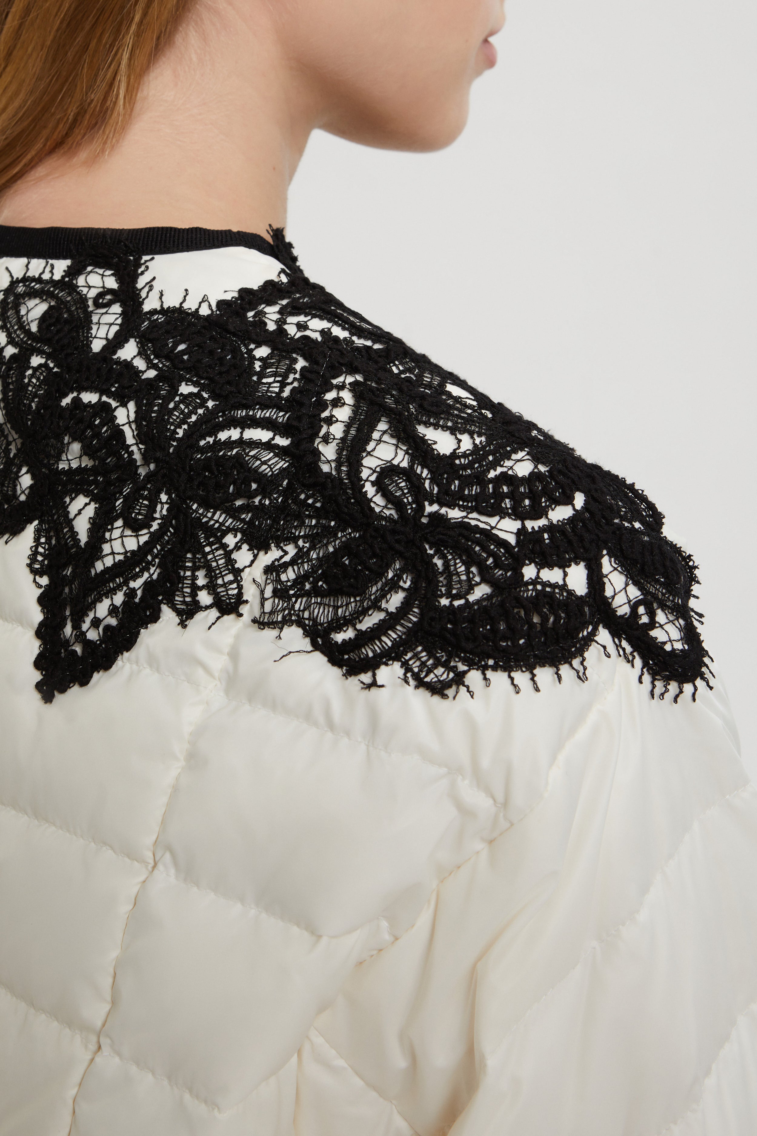 PIUMINO LEGGERO RICAMATO