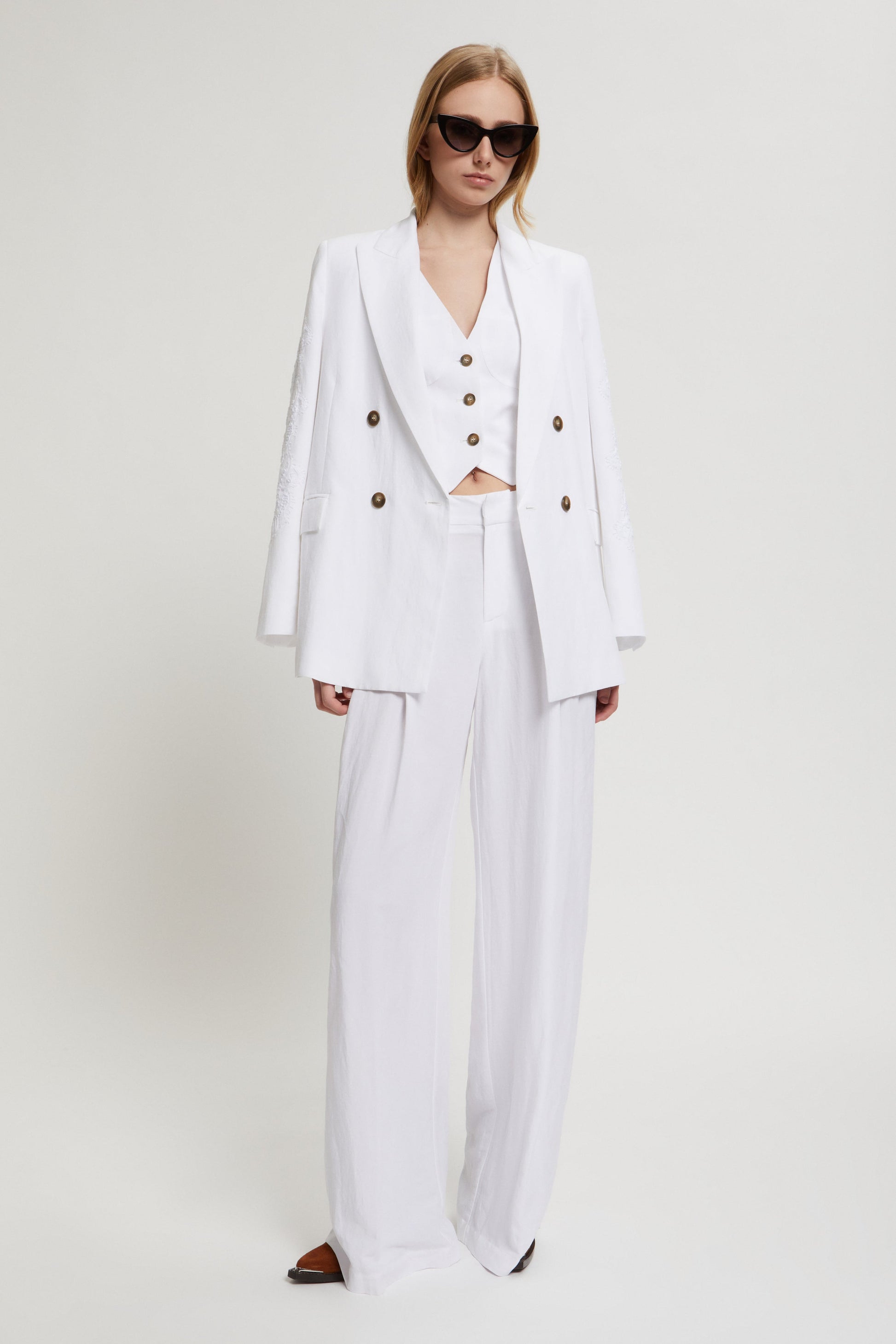 BLAZER DOPPIO PETTO CON RICAMI