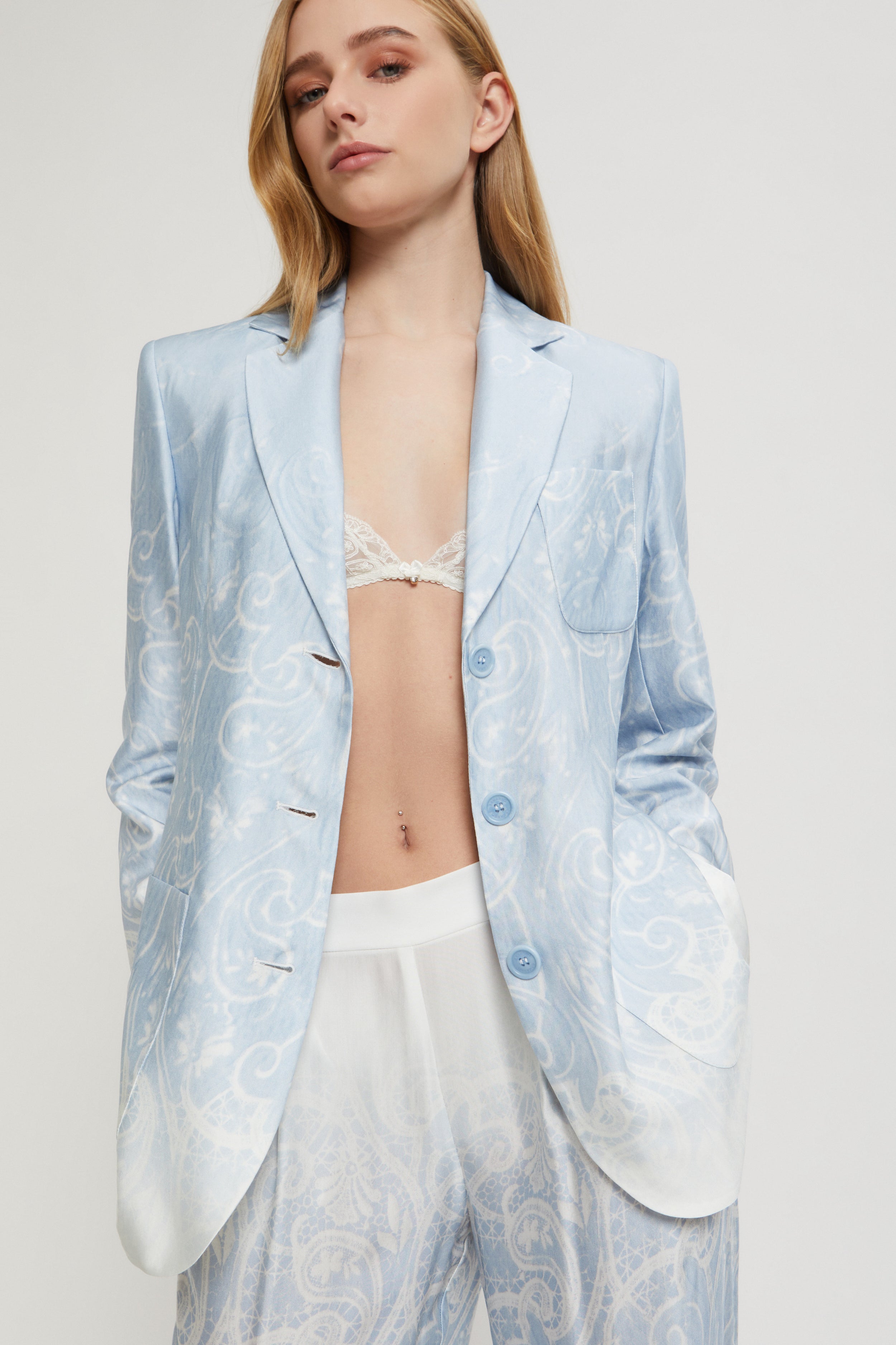 BLAZER MONOPETTO IN RASO STAMPA MACRAMÈ SFUMATA