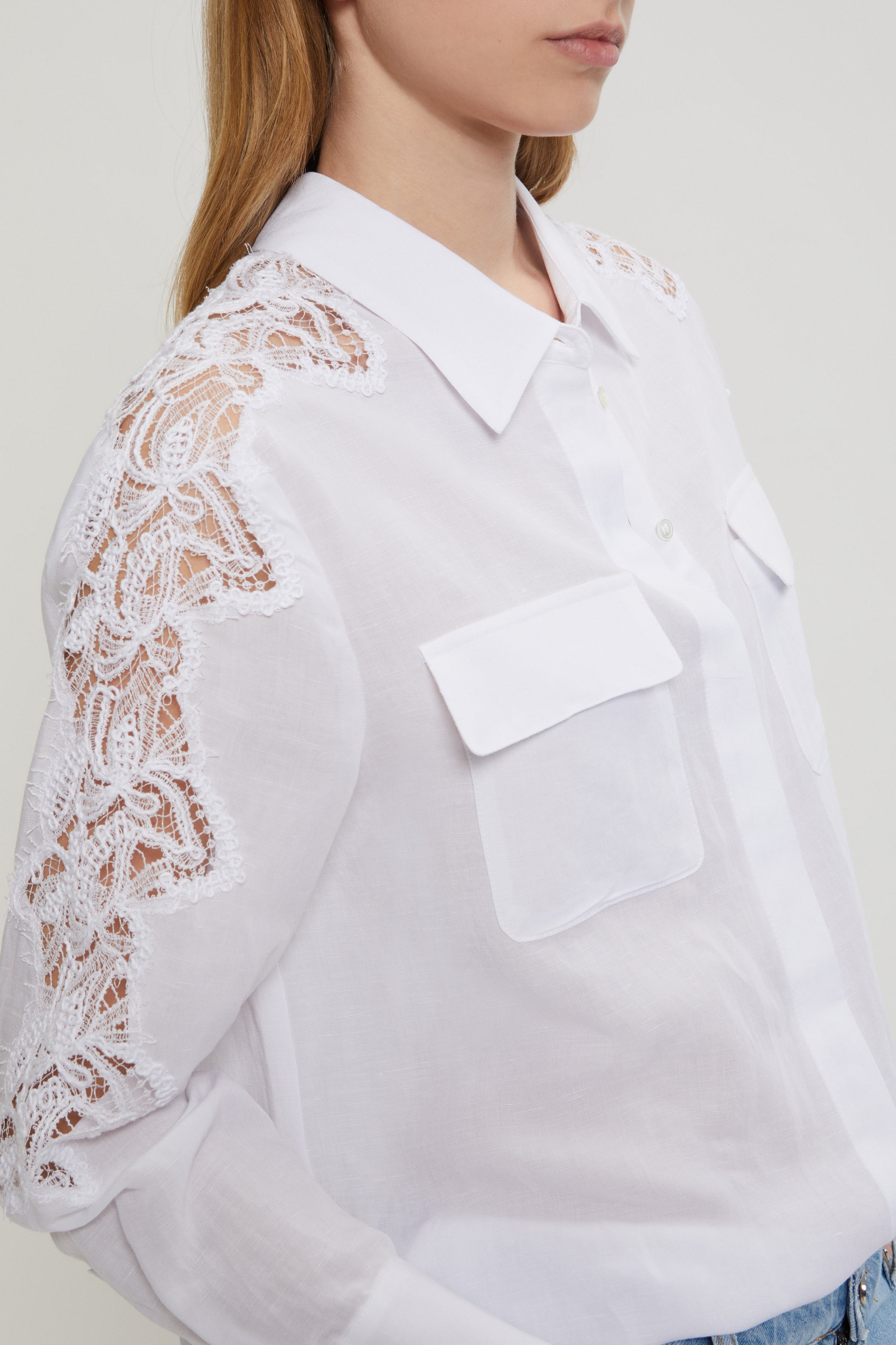 Image of CHEMISE EN MĖLANGE DE LIN AVEC BRODERIE