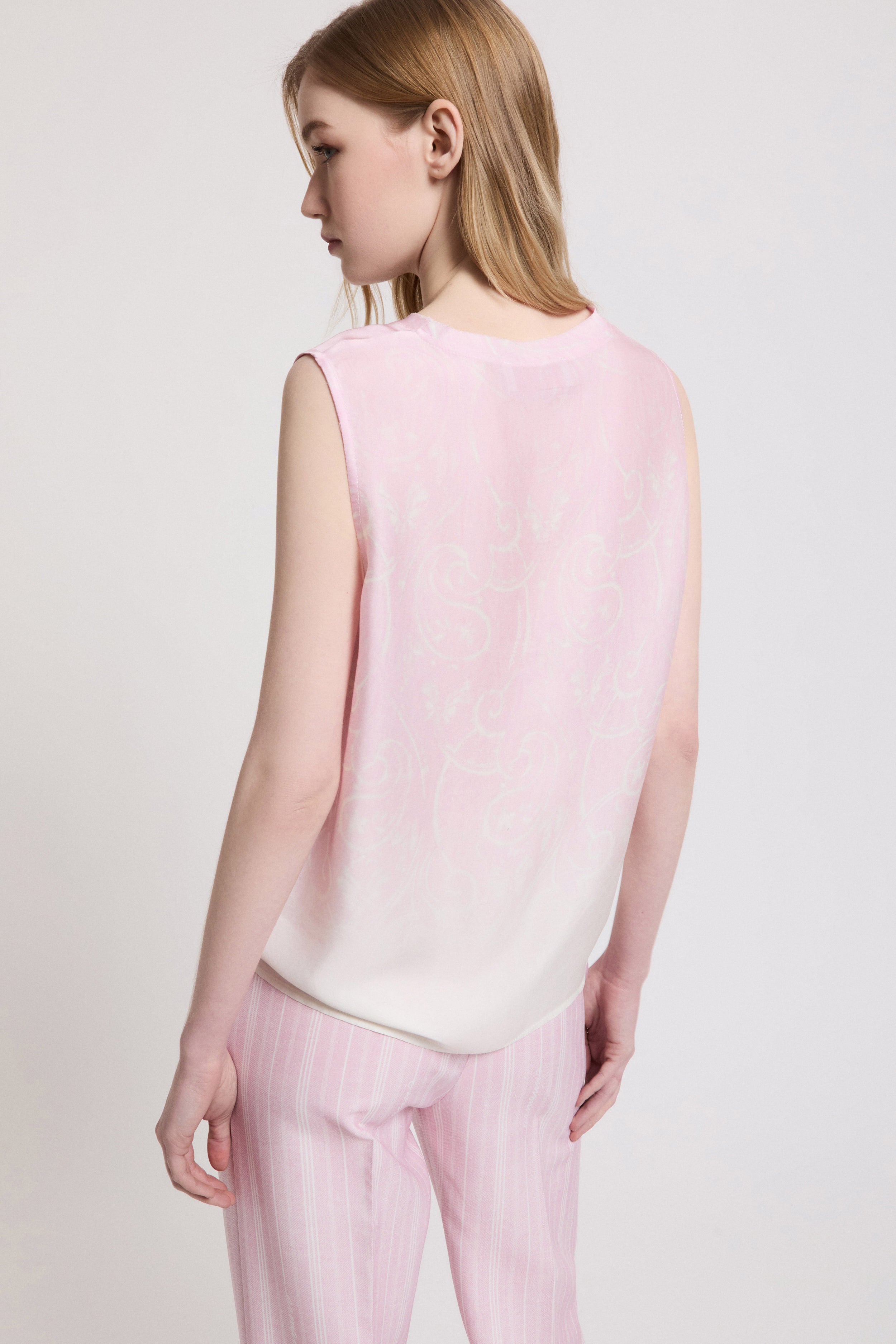 Image of SATIN PRINTED TOP 