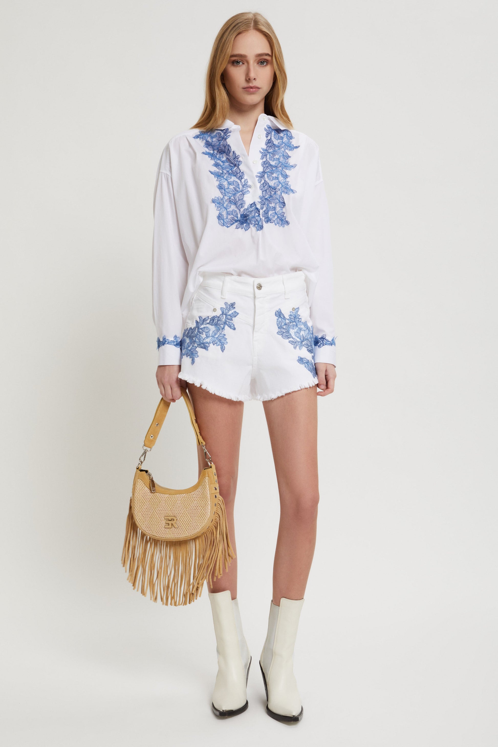 CAMICIA IN POPELINE CON PIZZO SFUMATO