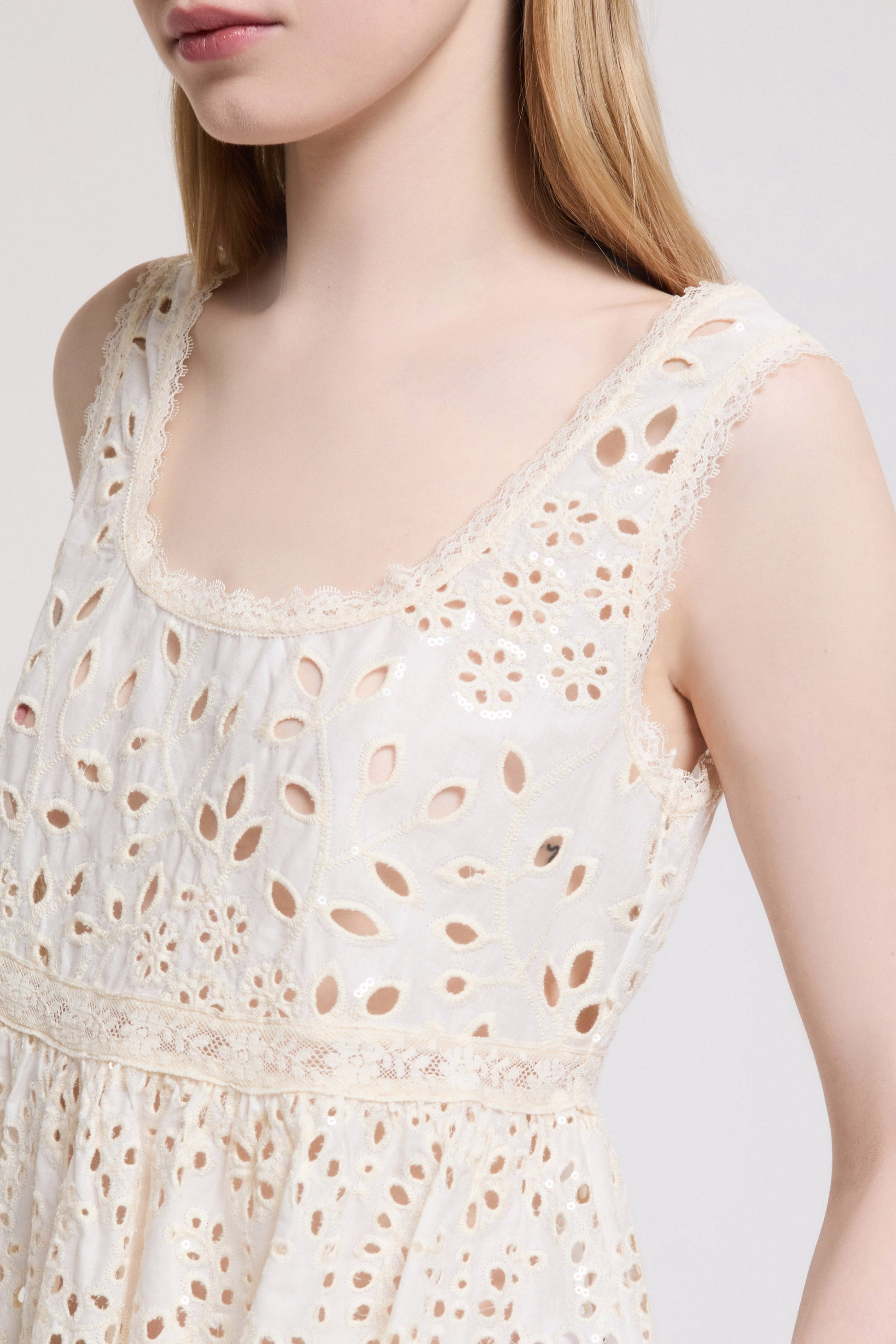 TOP DI SAN GALLO CON PAILLETTES