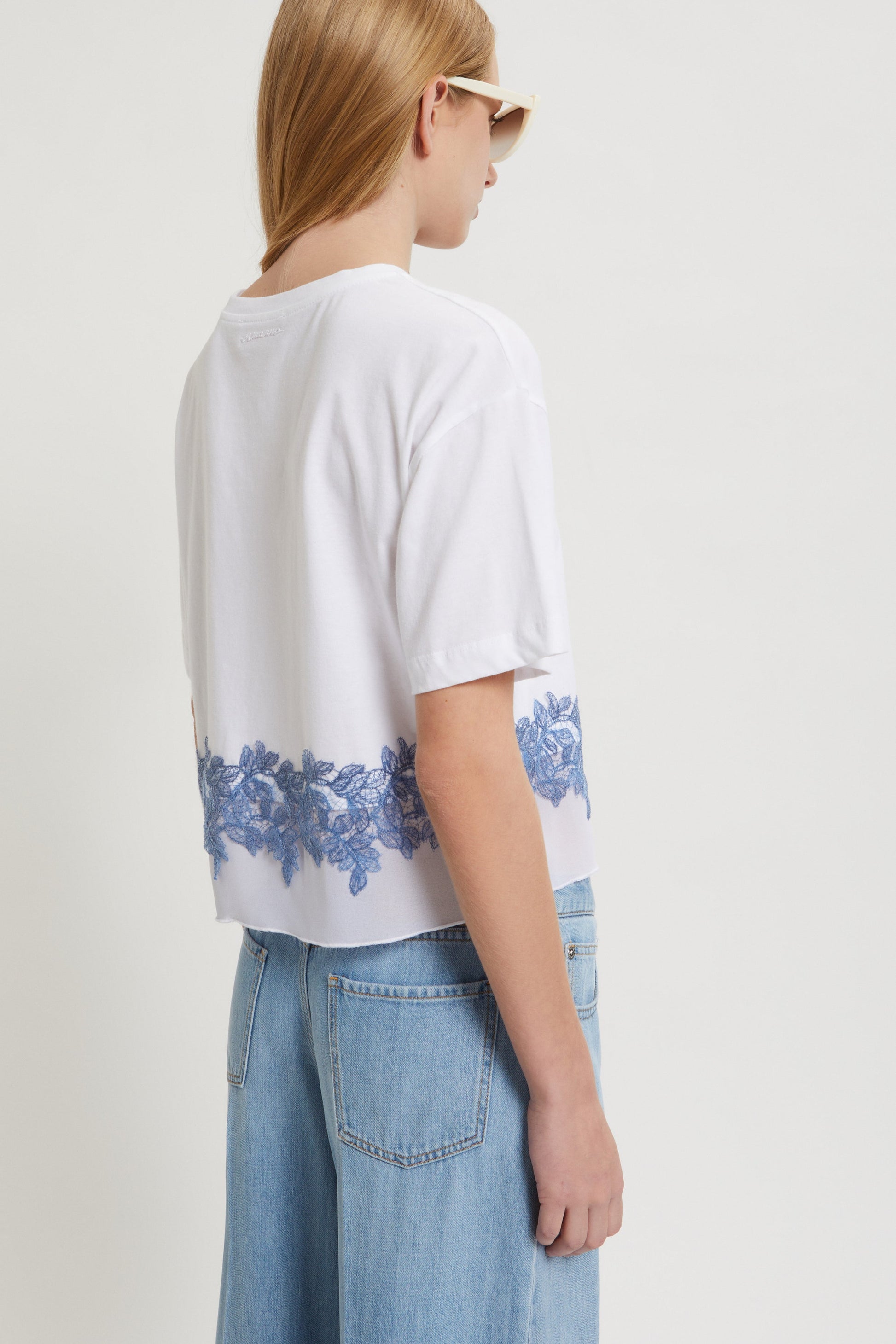 T-SHIRT CROP CON PIZZO SFUMATO