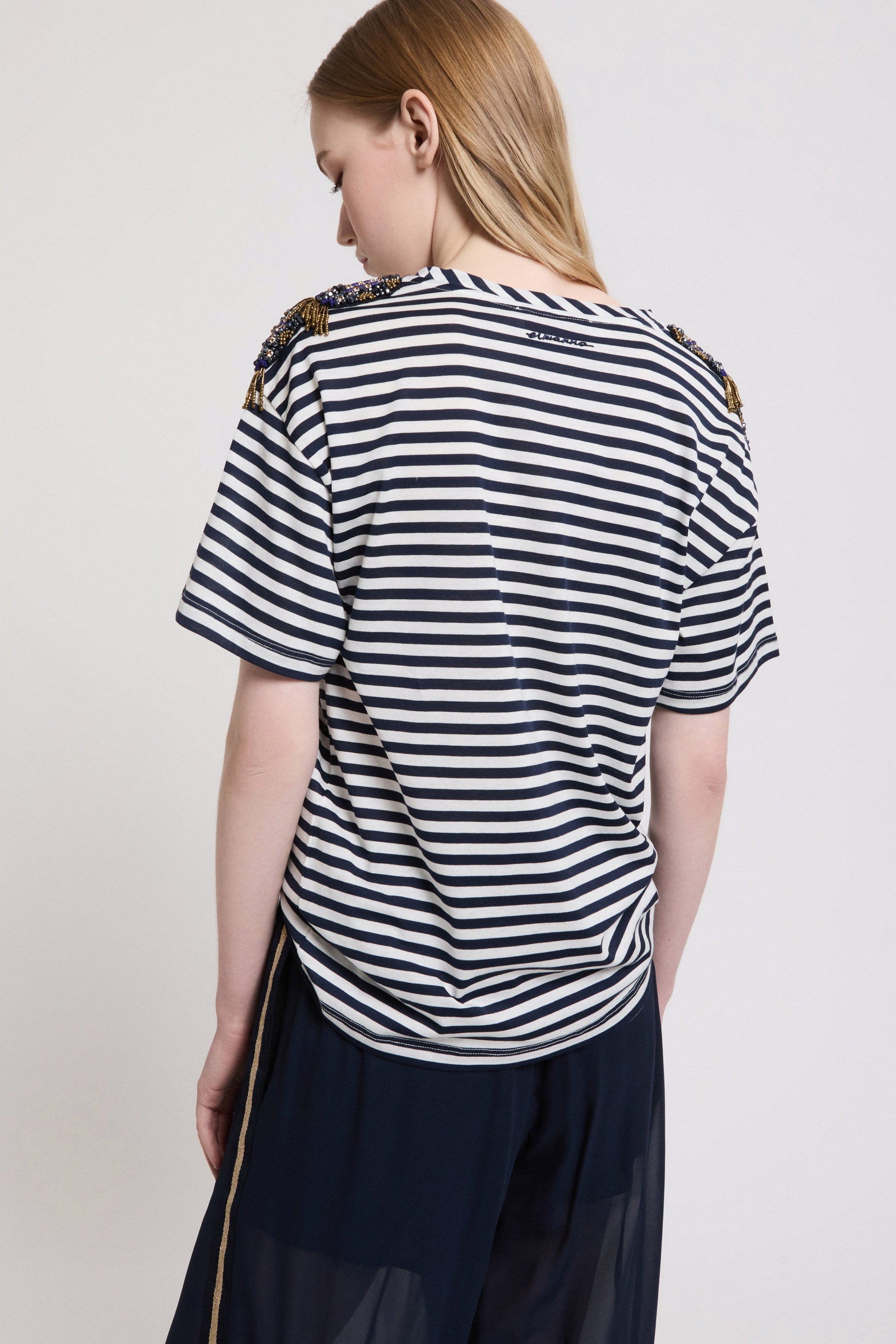 T-SHIRT A RIGHE CON SPALLINE GIOIELLO