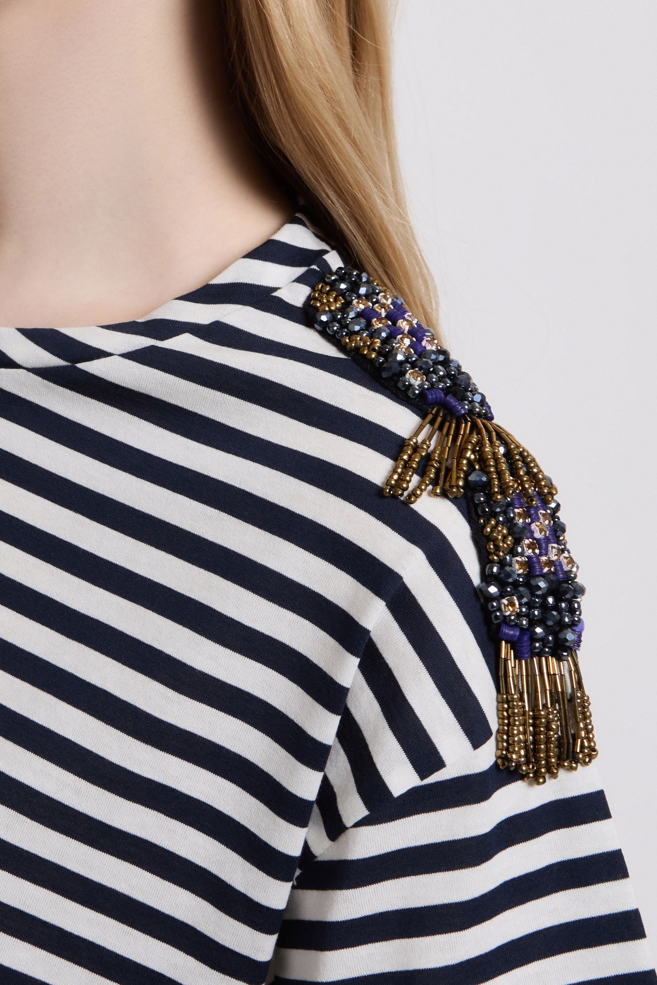 Image of T-SHIRT A RIGHE CON SPALLINE GIOIELLO