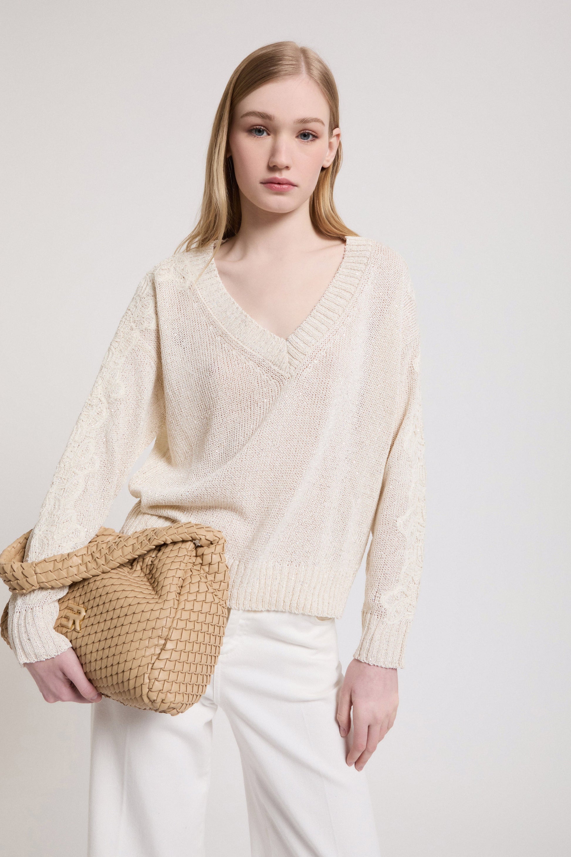V-NECK SWEATER WITH SEQUINS AND LACE ON THE SLEEVES