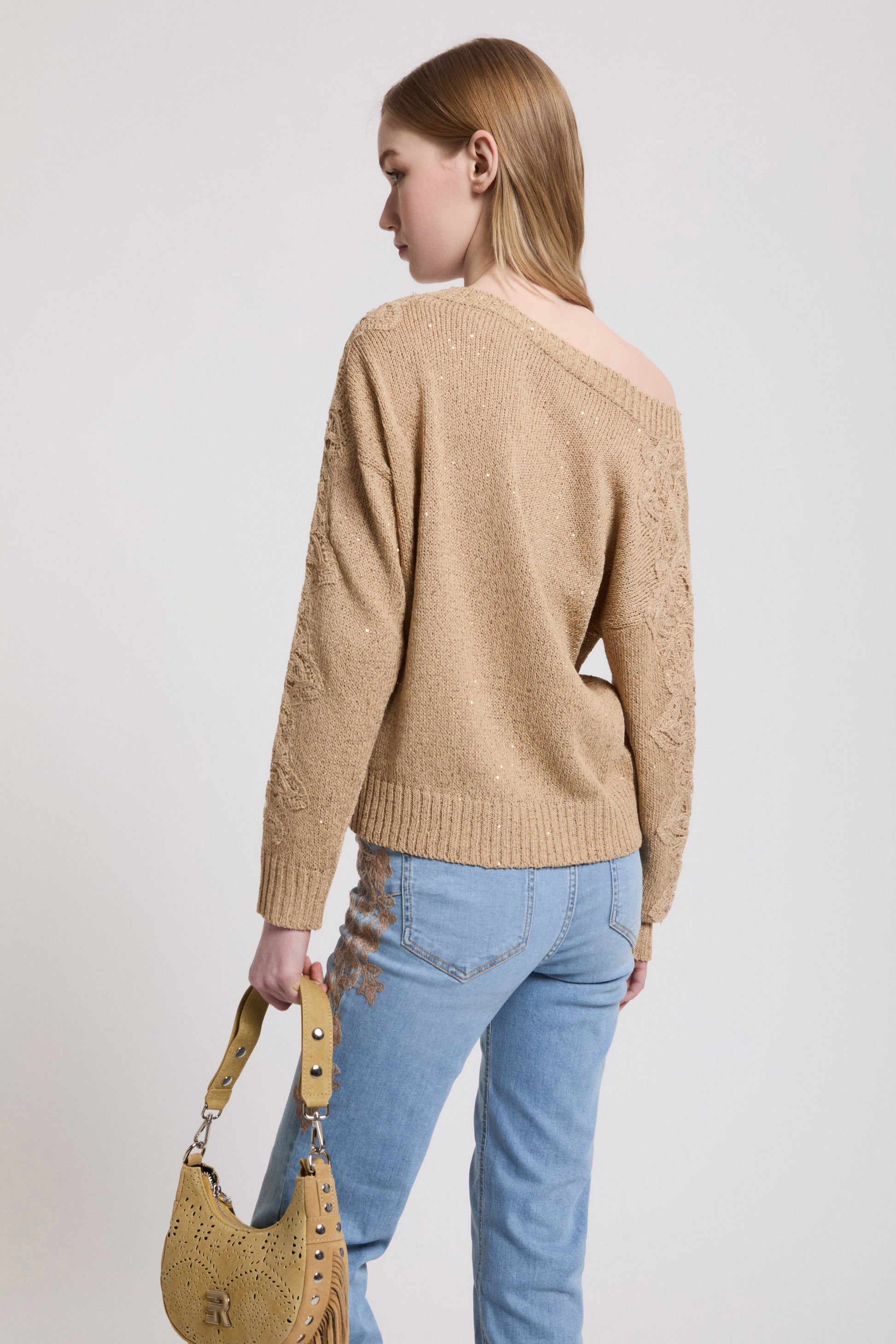 V-NECK SWEATER WITH SEQUINS AND LACE ON THE SLEEVES