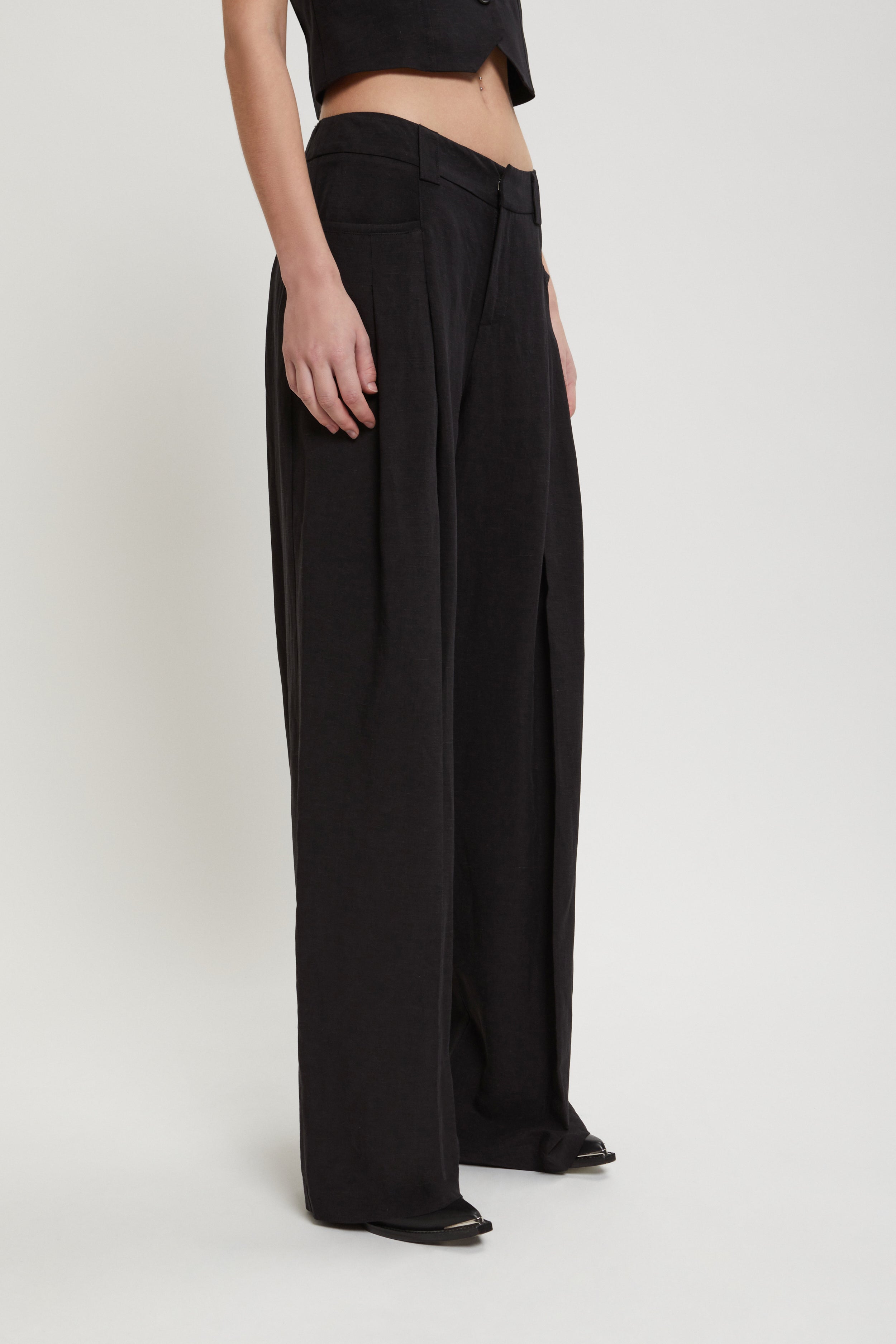 PANTALON LARGE EN VISCOSE MELANGĖ EN LIN