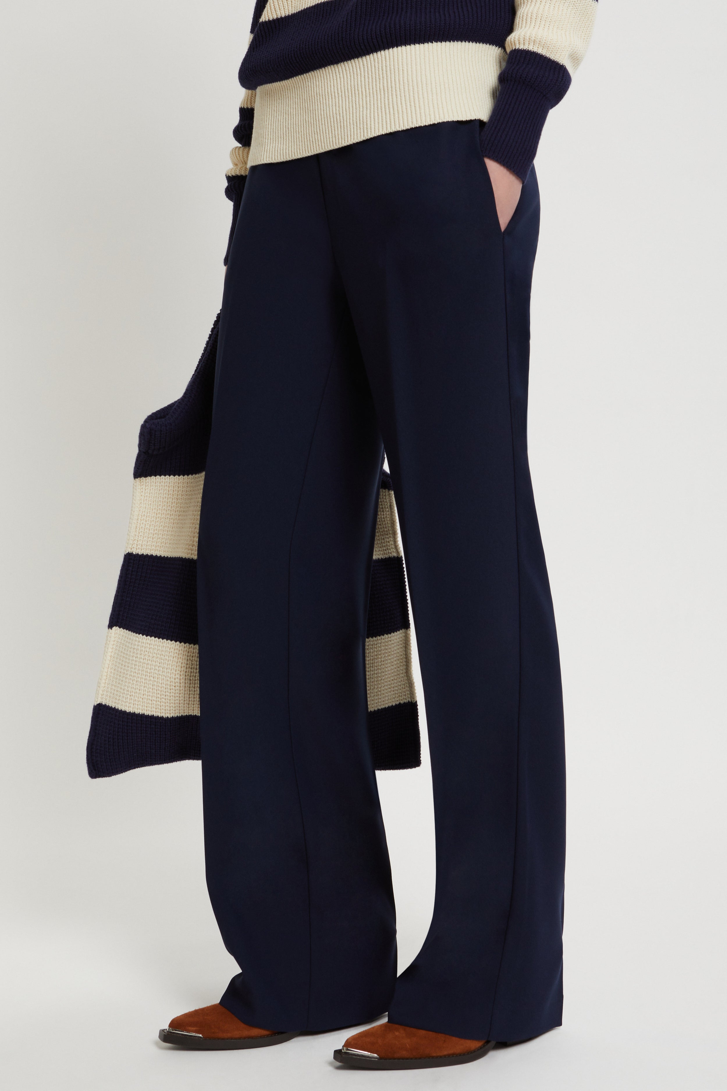 Image of PANTALON EN CADY AVEC ELASTIQUE LOGOTYPĖ