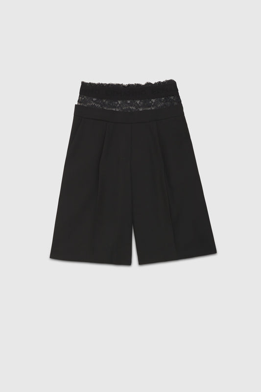BERMUDA PANTS WITH ELASTIC WAISTBAND AND LACE INSERT