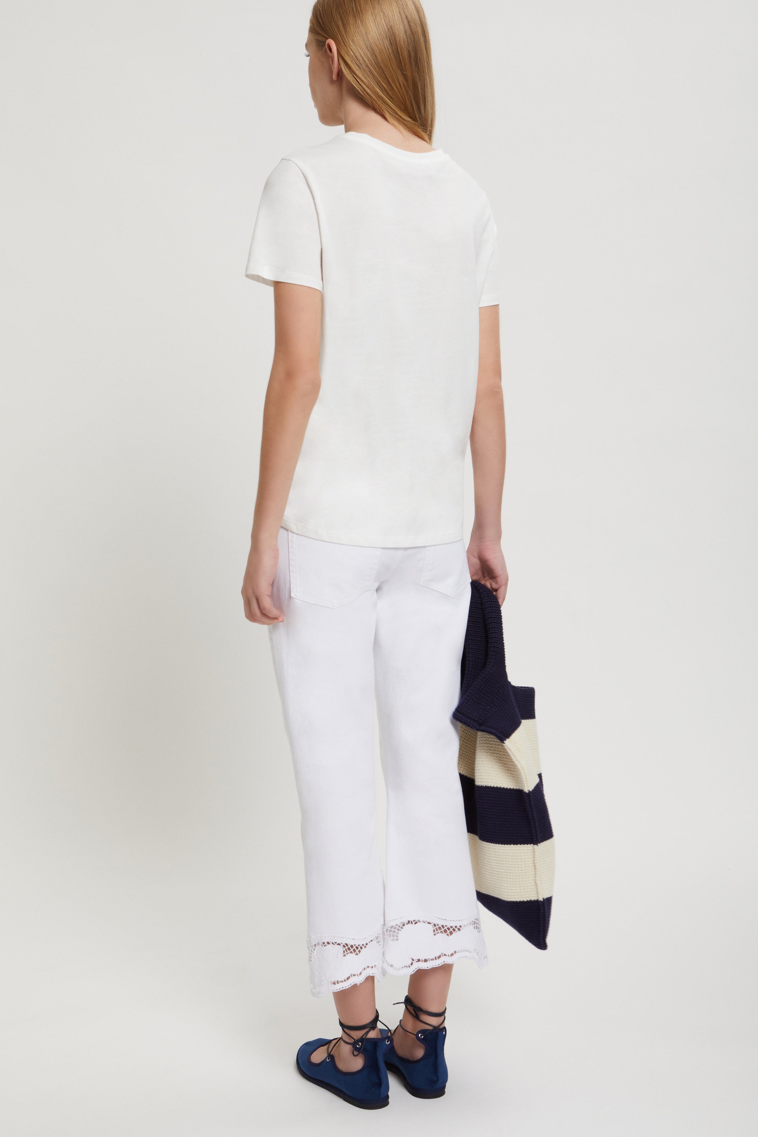 CAPRI DENIM PANTS WITH EMBROIDERY