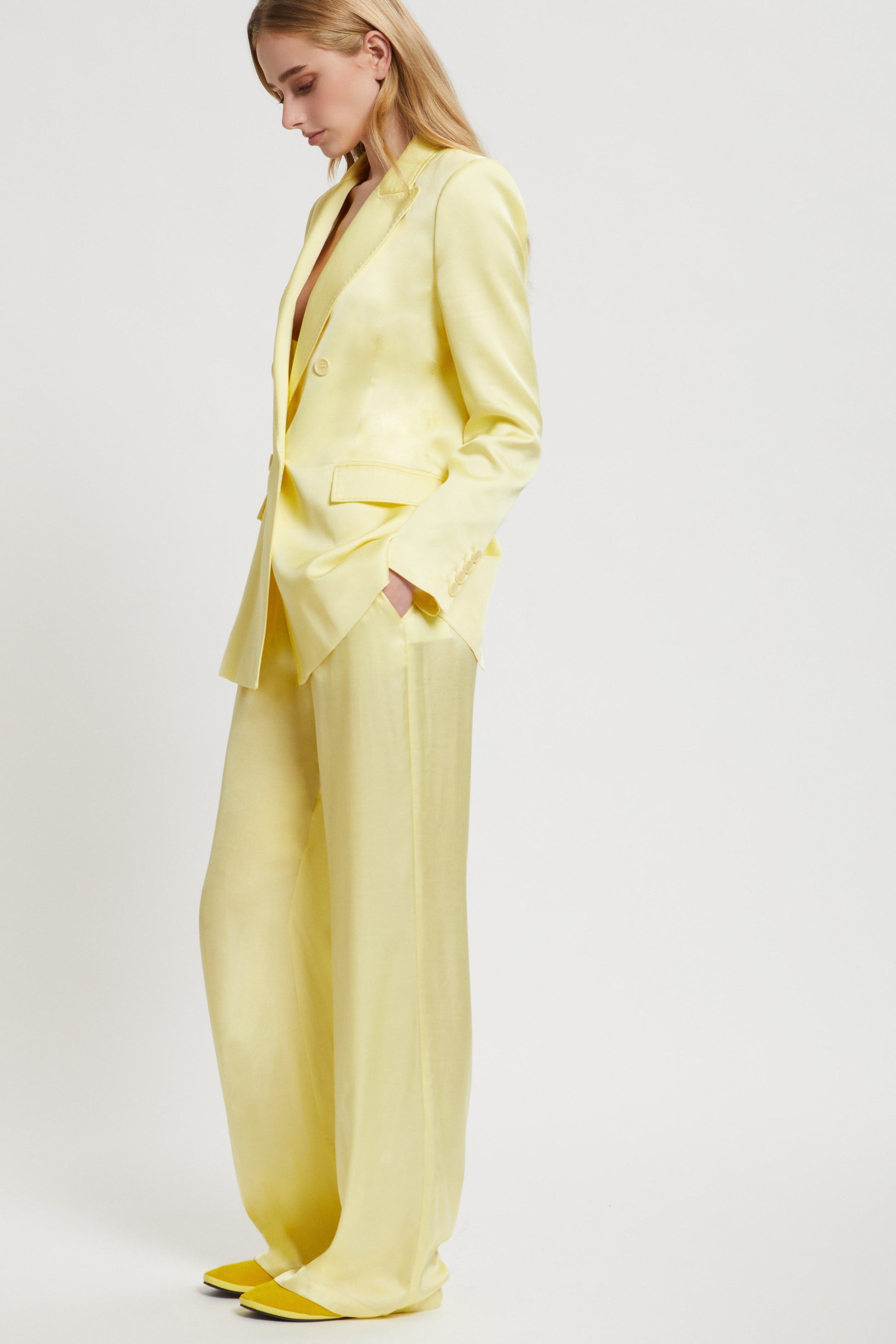 PANTALON EN SATIN AVEC COULISSE