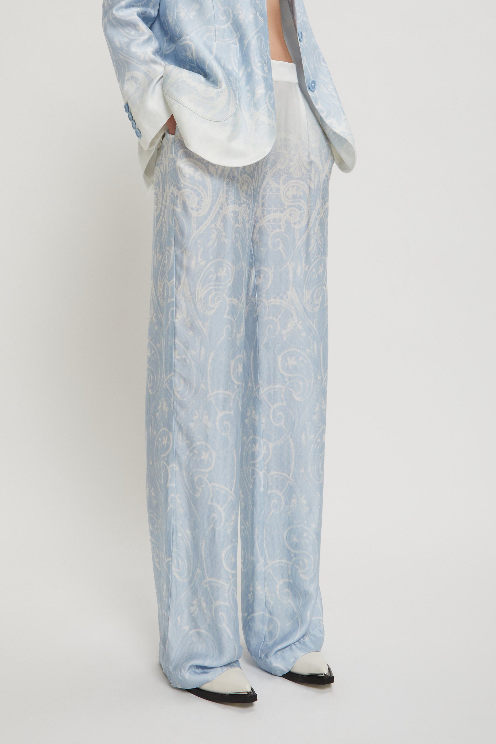 PANTALONI AMPI IN RASO STAMPA MACRAMÈ SFUMATA