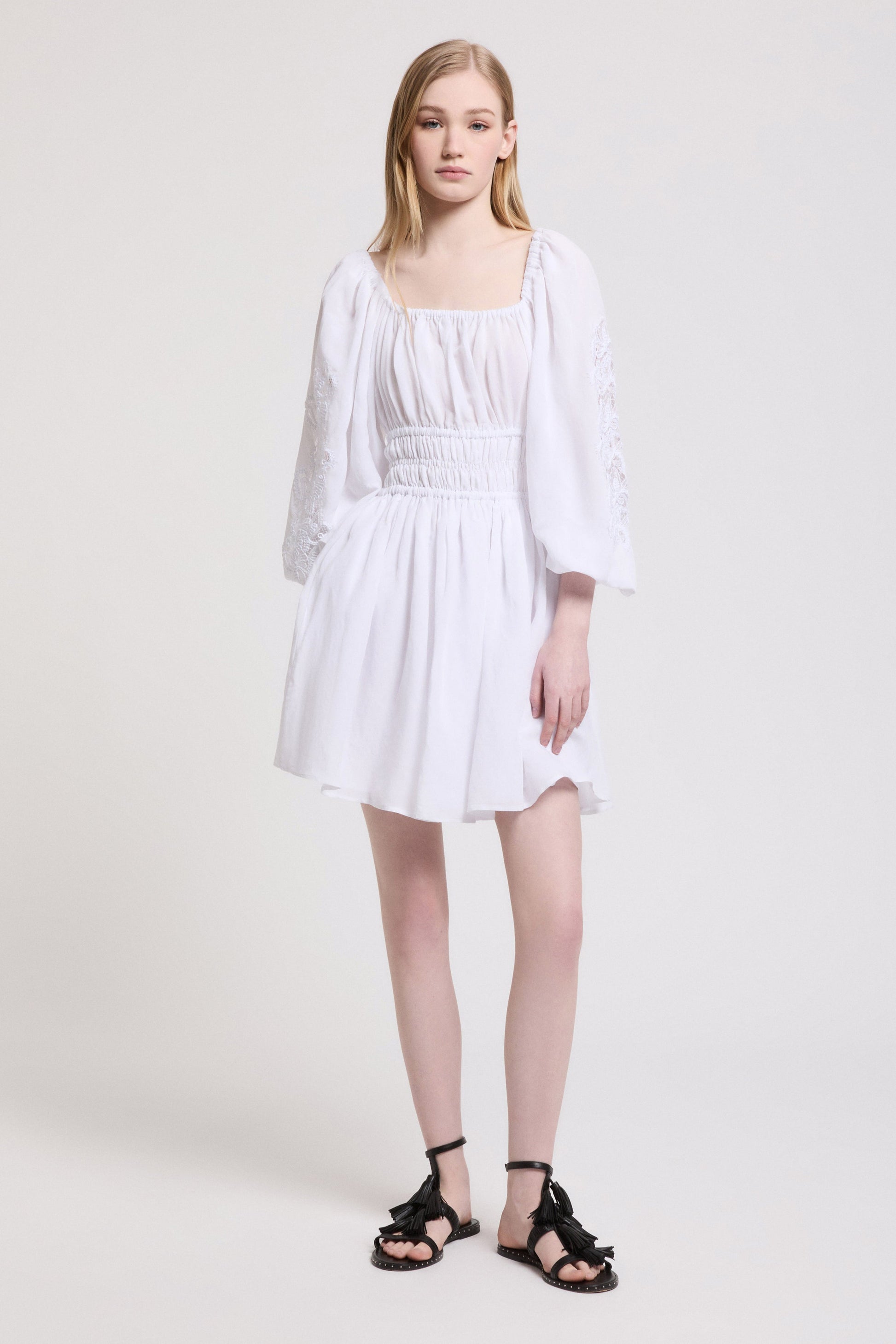 BLENDED LINEN DRESS WITH REBRODE LACE