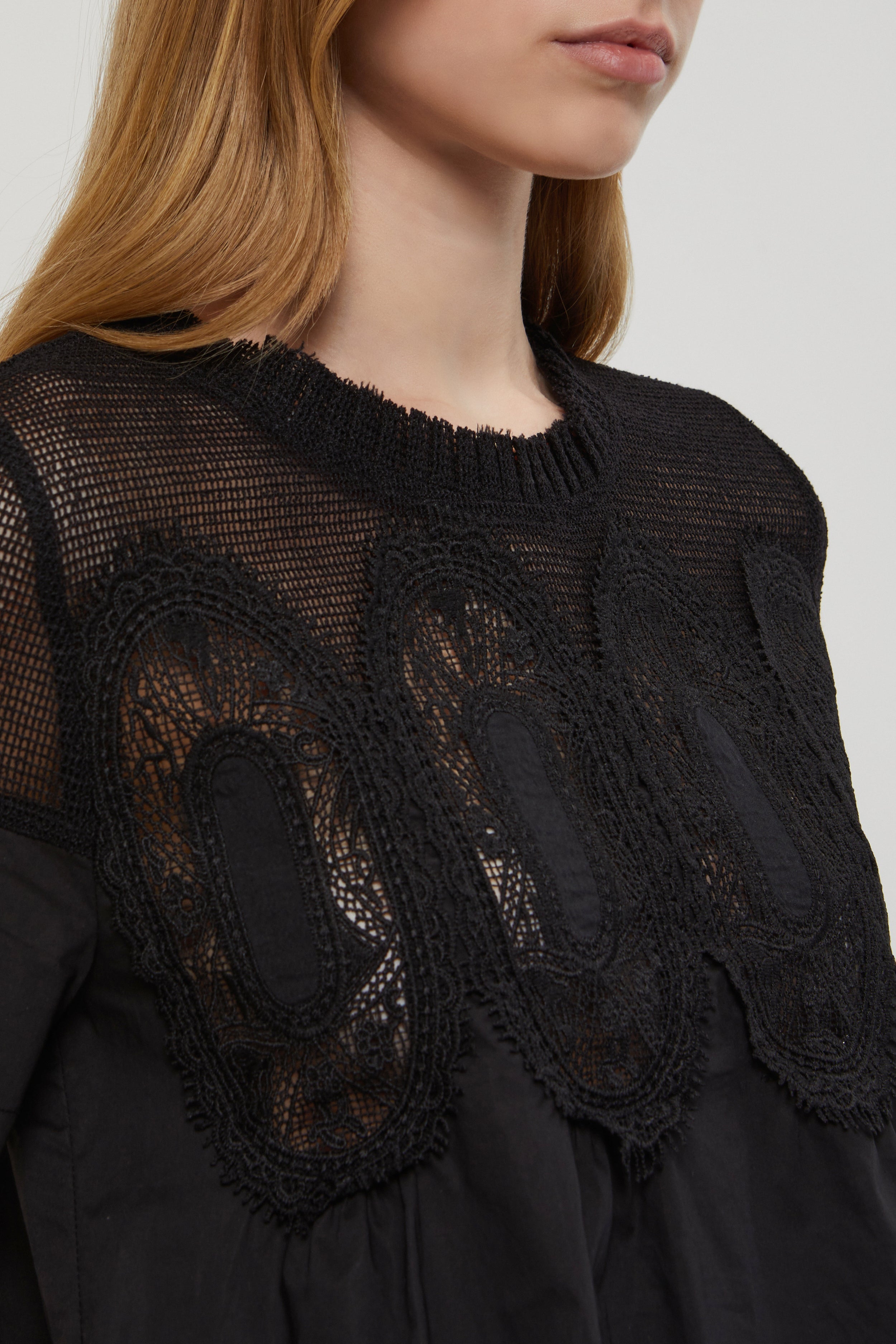 Image of ABITO DI POPELINE E PIZZO MACRAMÉ