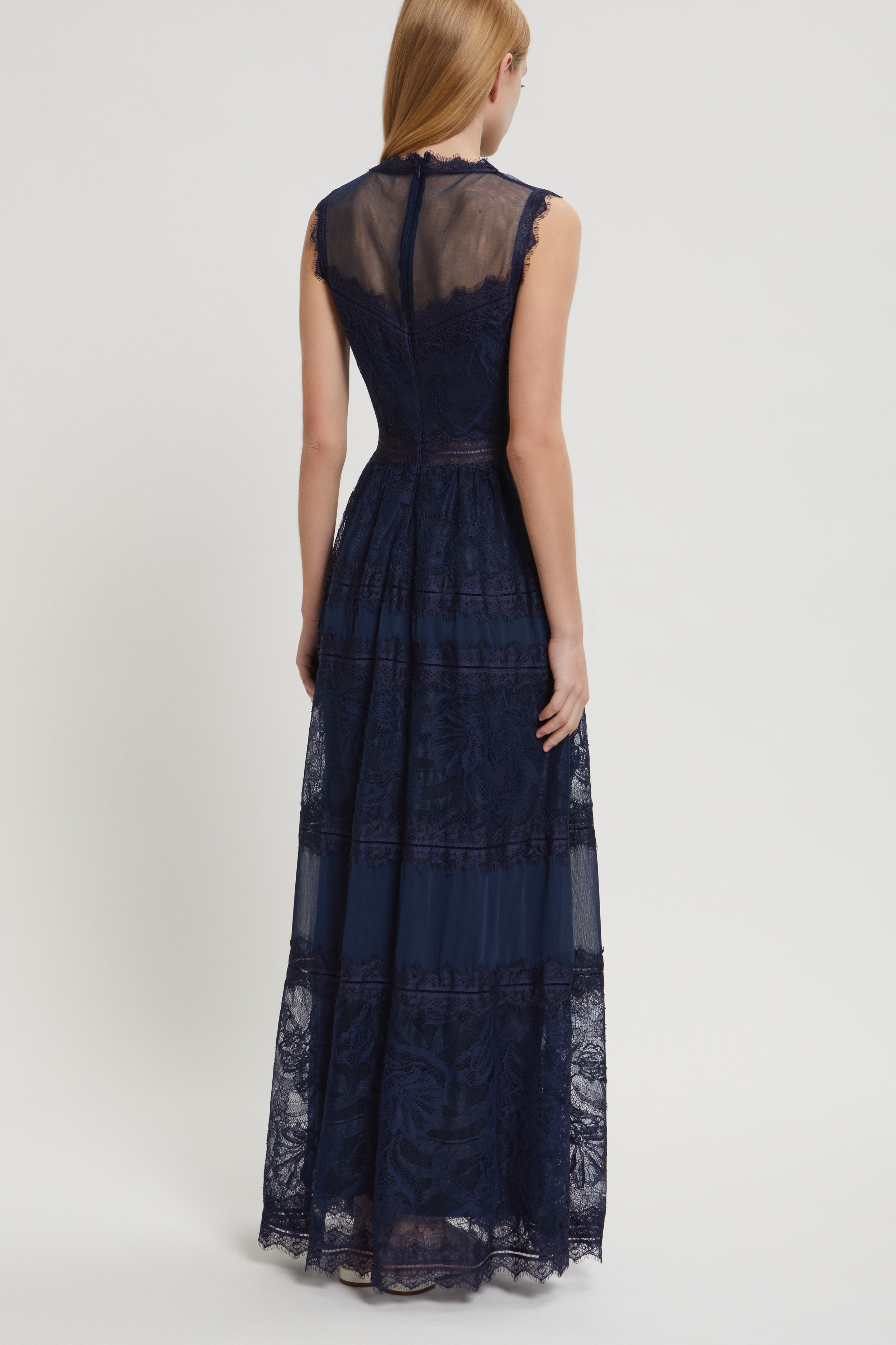 LONG TULLE DRESS WITH LACE