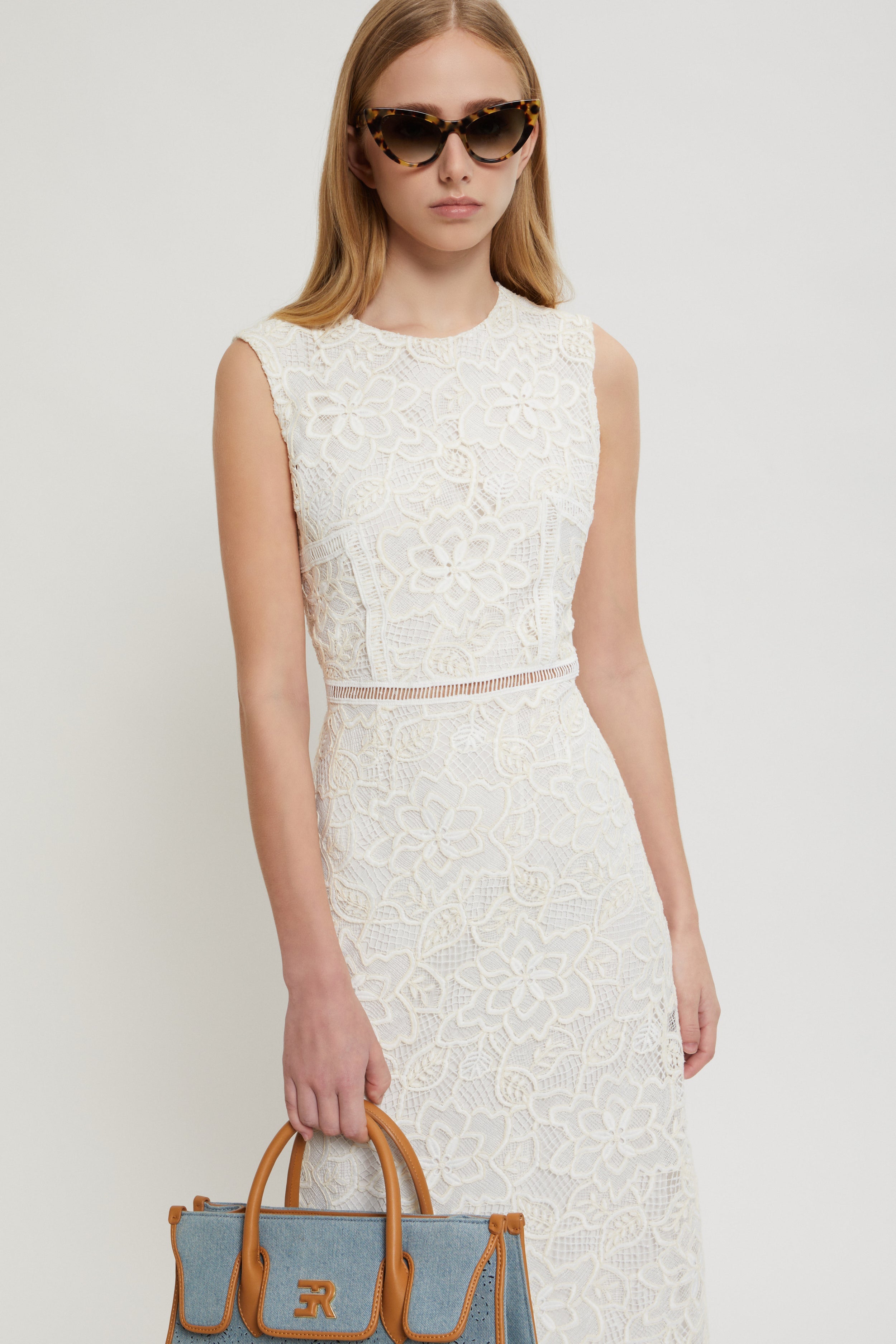 Image of DRESS IN REBRODÉ AND MACRAMÉ LACE