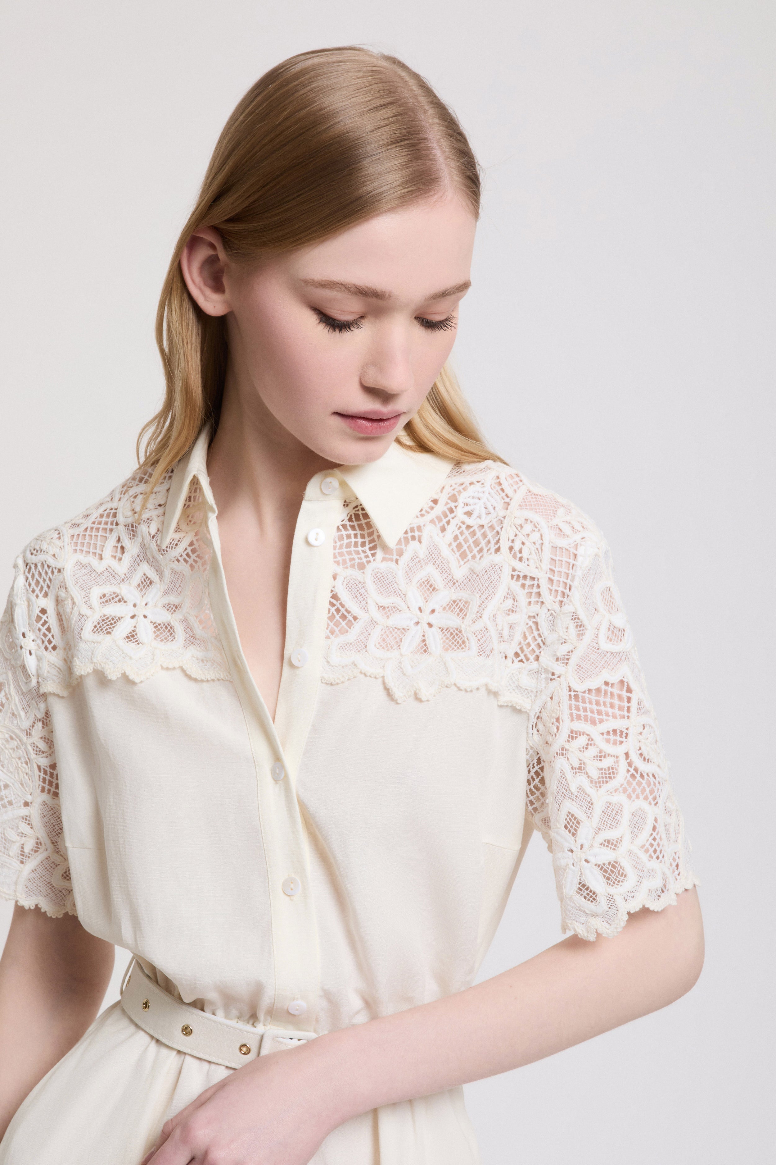 Image of ABITO CHEMISIER A RUOTA CON PIZZO REBRODÉ