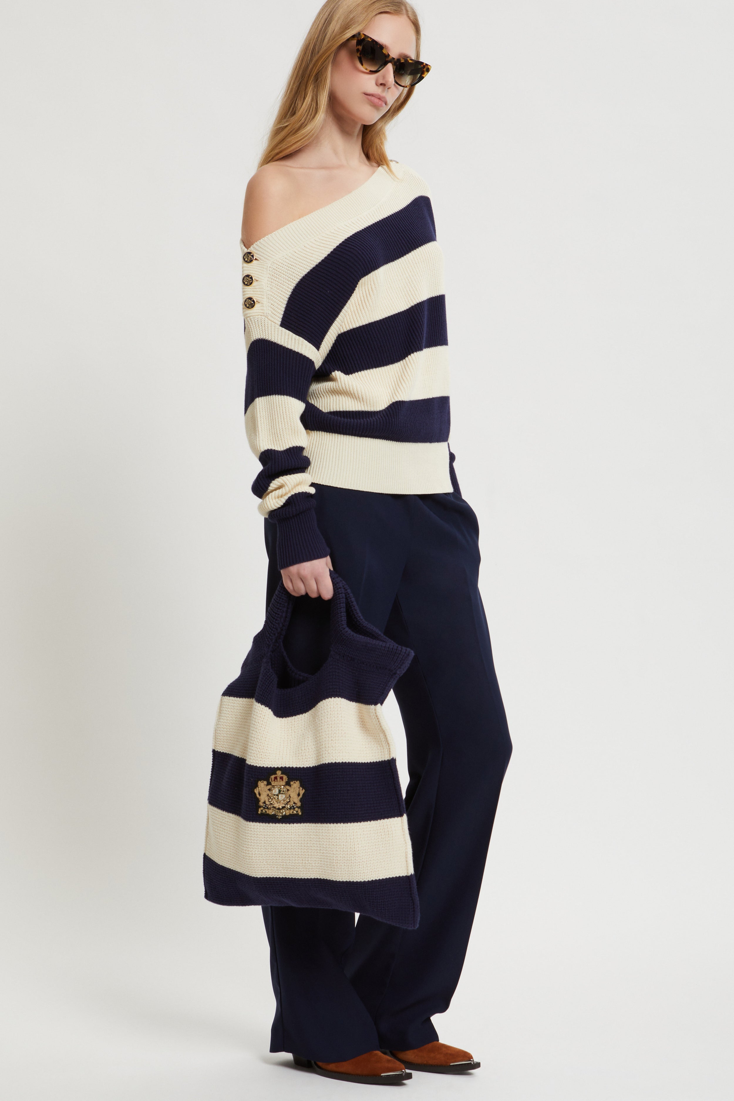 BORSA SHOPPING DI MAGLIA A RIGHE CON STEMMA