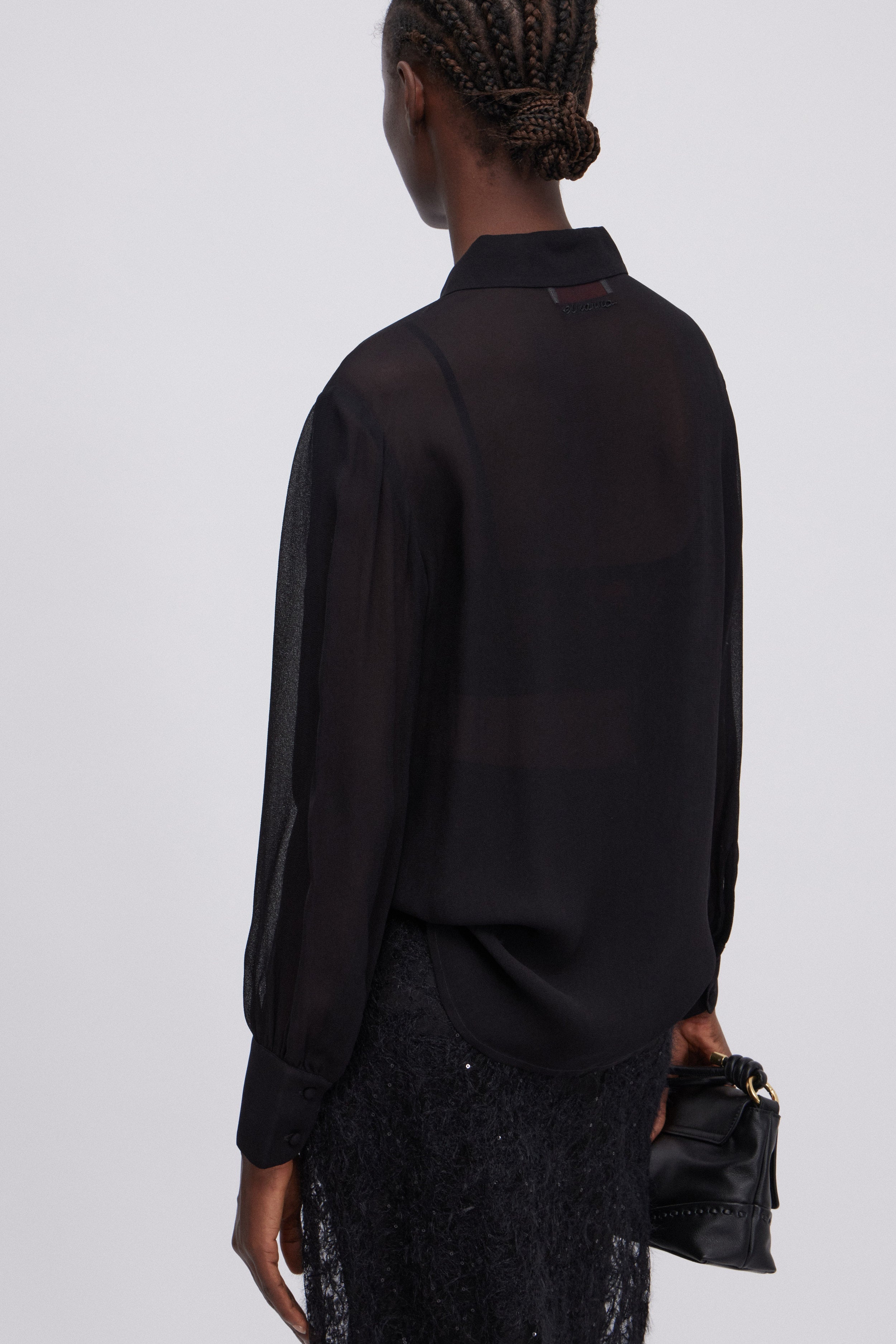 CAMICIA IN GEORGETTE CON PLASTRON RICAMATO