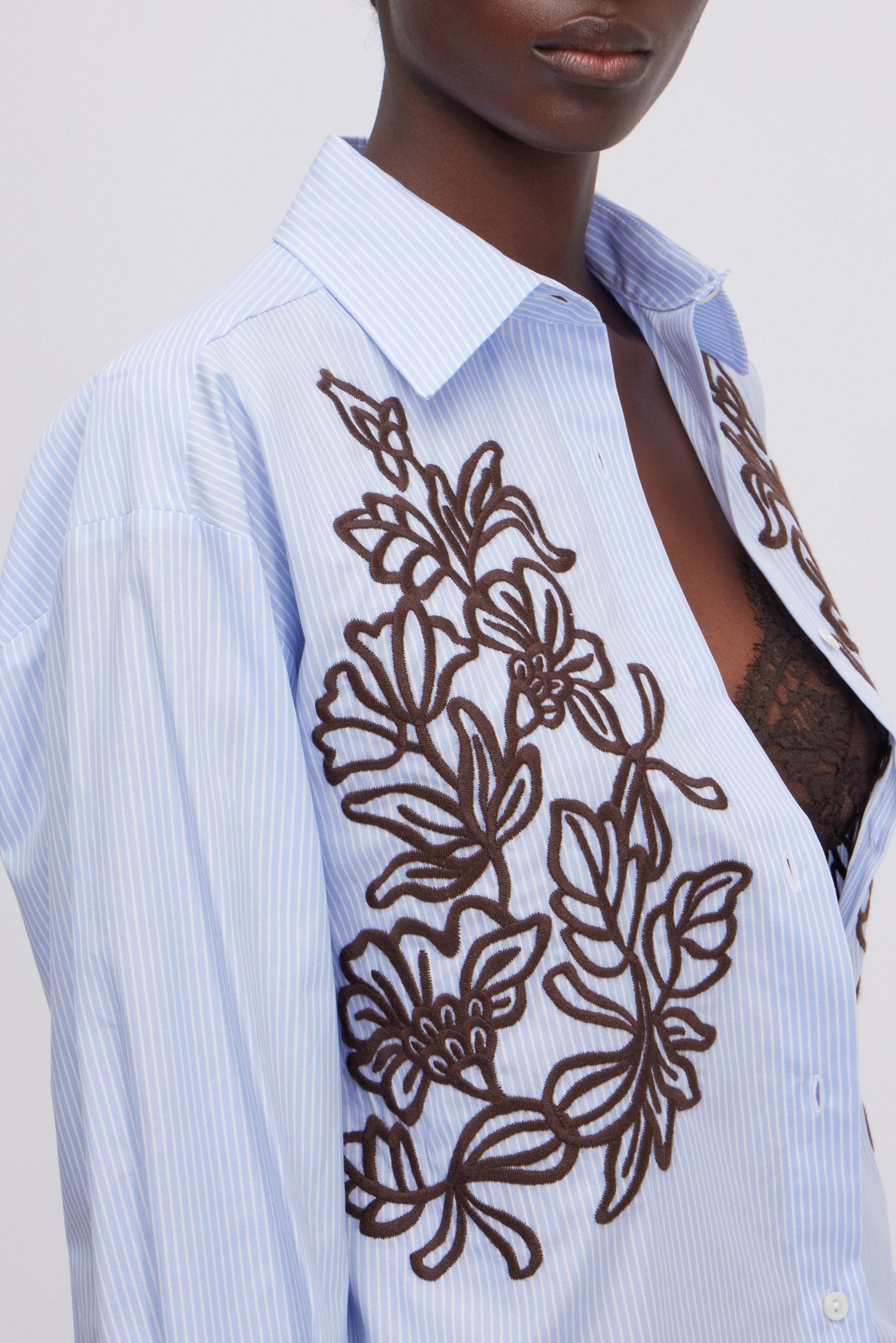 STRIPED POPLIN SHIRT WITH EMBROIDERY