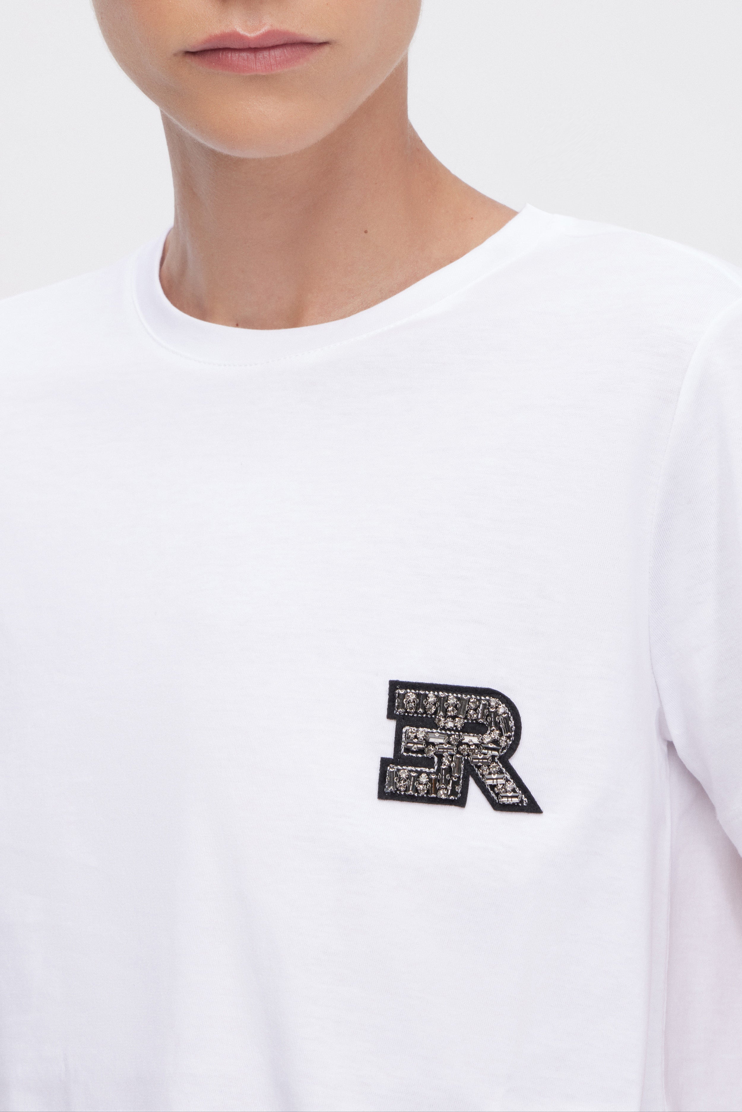 T-SHIRT EN JERSEY AVEC ĖCUSSON BIJOUX