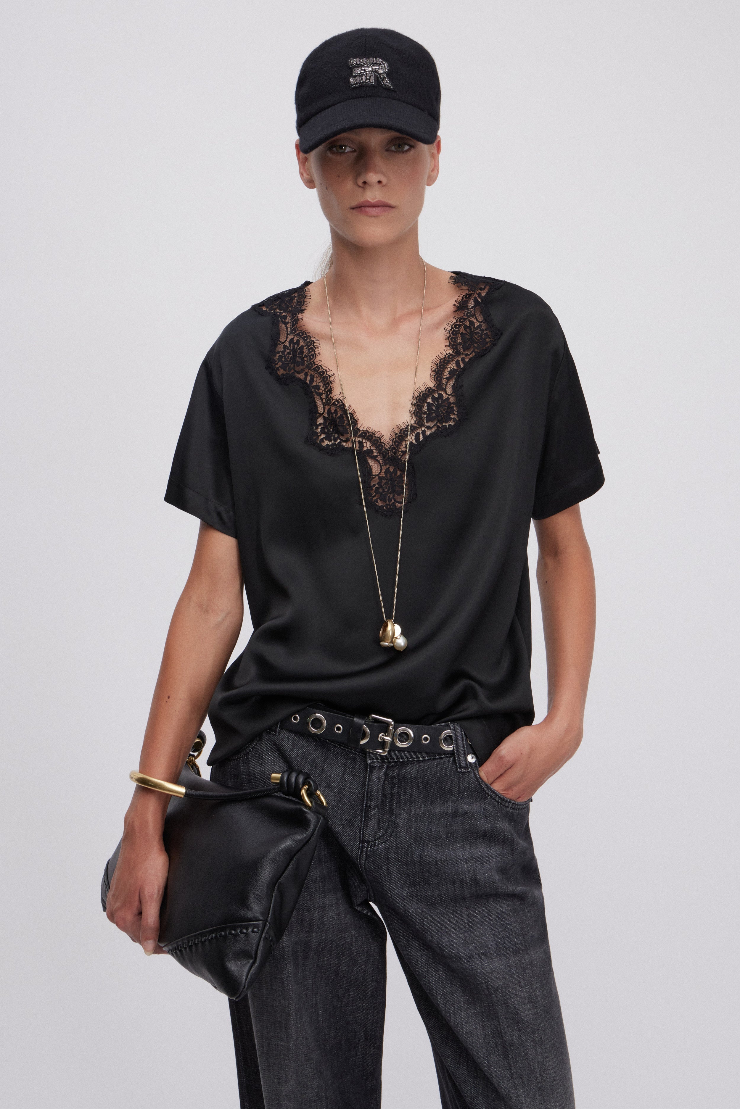 SATIN BLOUSE WITH LACE