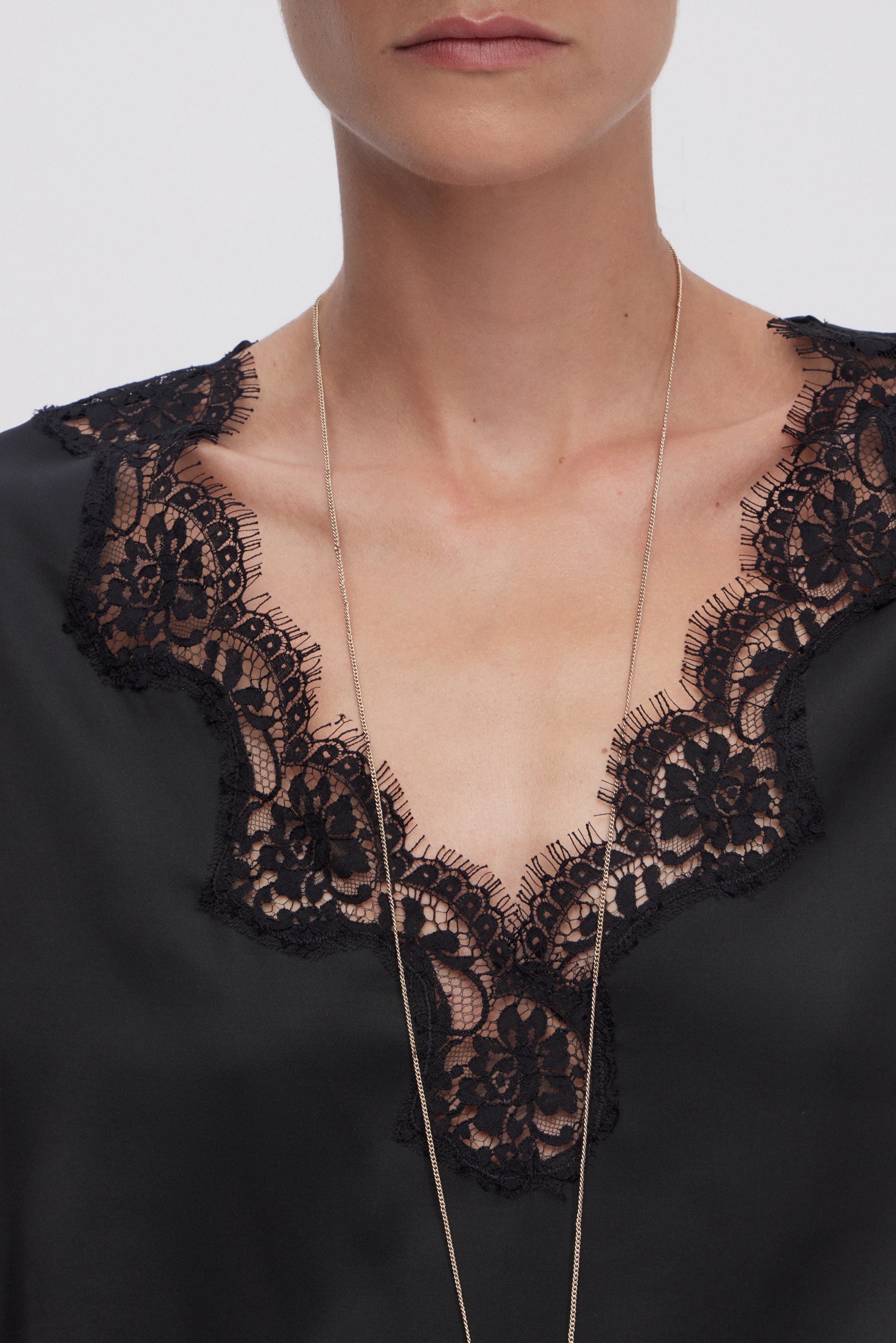 SATIN BLOUSE WITH LACE