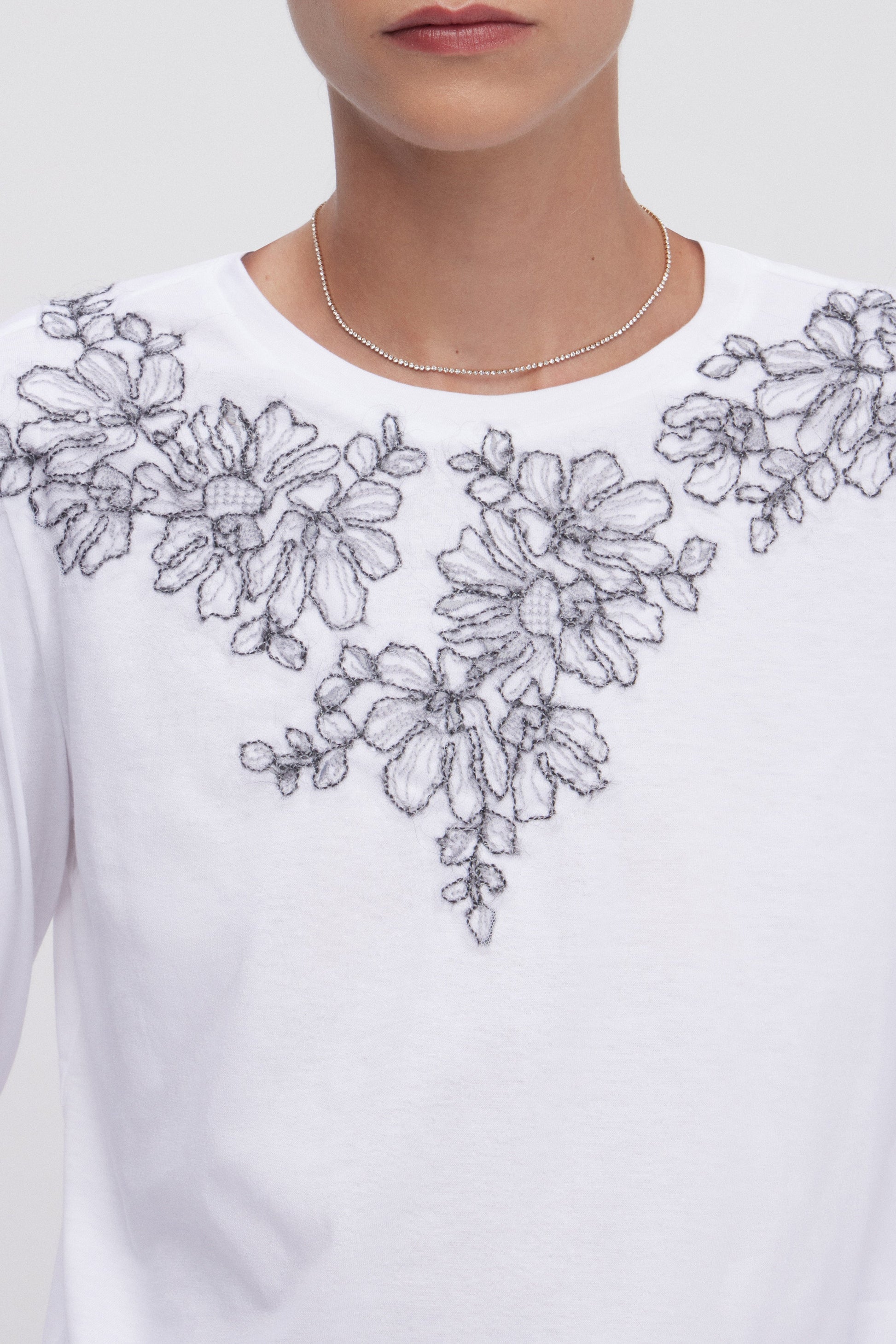 T-SHIRT EN JERSEY À MANCHES LONGUES BRODĖE 