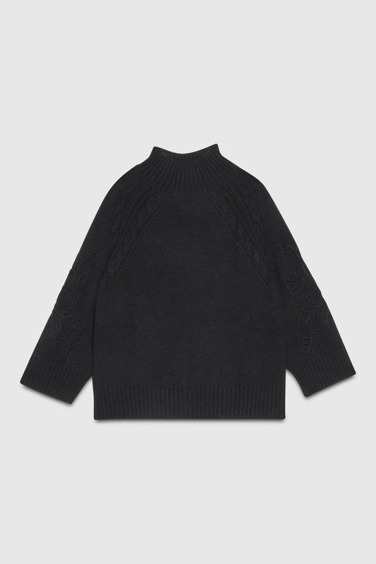 SWEATER WITH EMBROIDERY ON THE SLEEVES