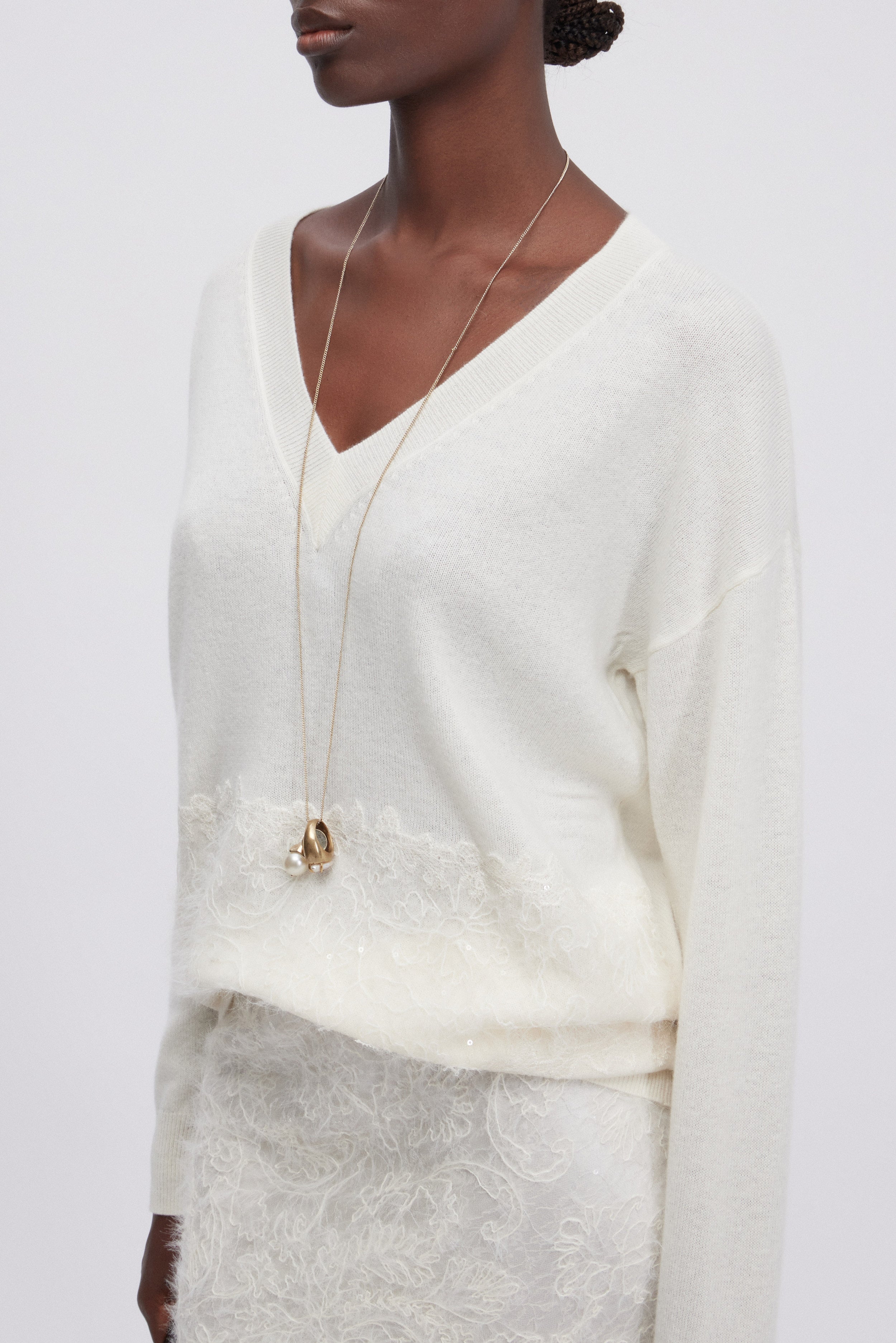 MAGLIA IN LANA E CACHEMIRE CON INSERTO DI PIZZO