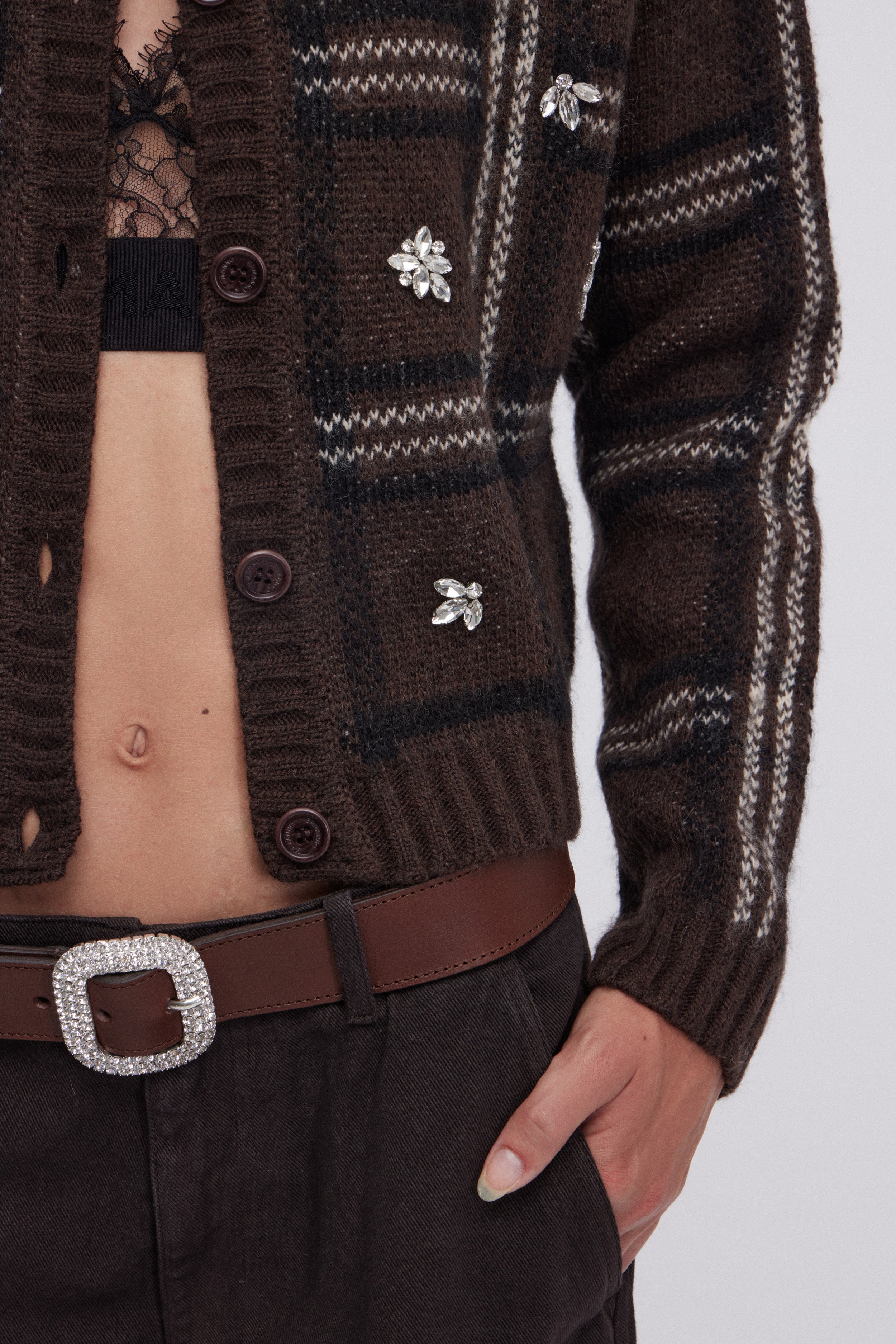 CARDIGAN ÉCOSSAIS JACQUARD AVEC BRODERIE BIJOUX