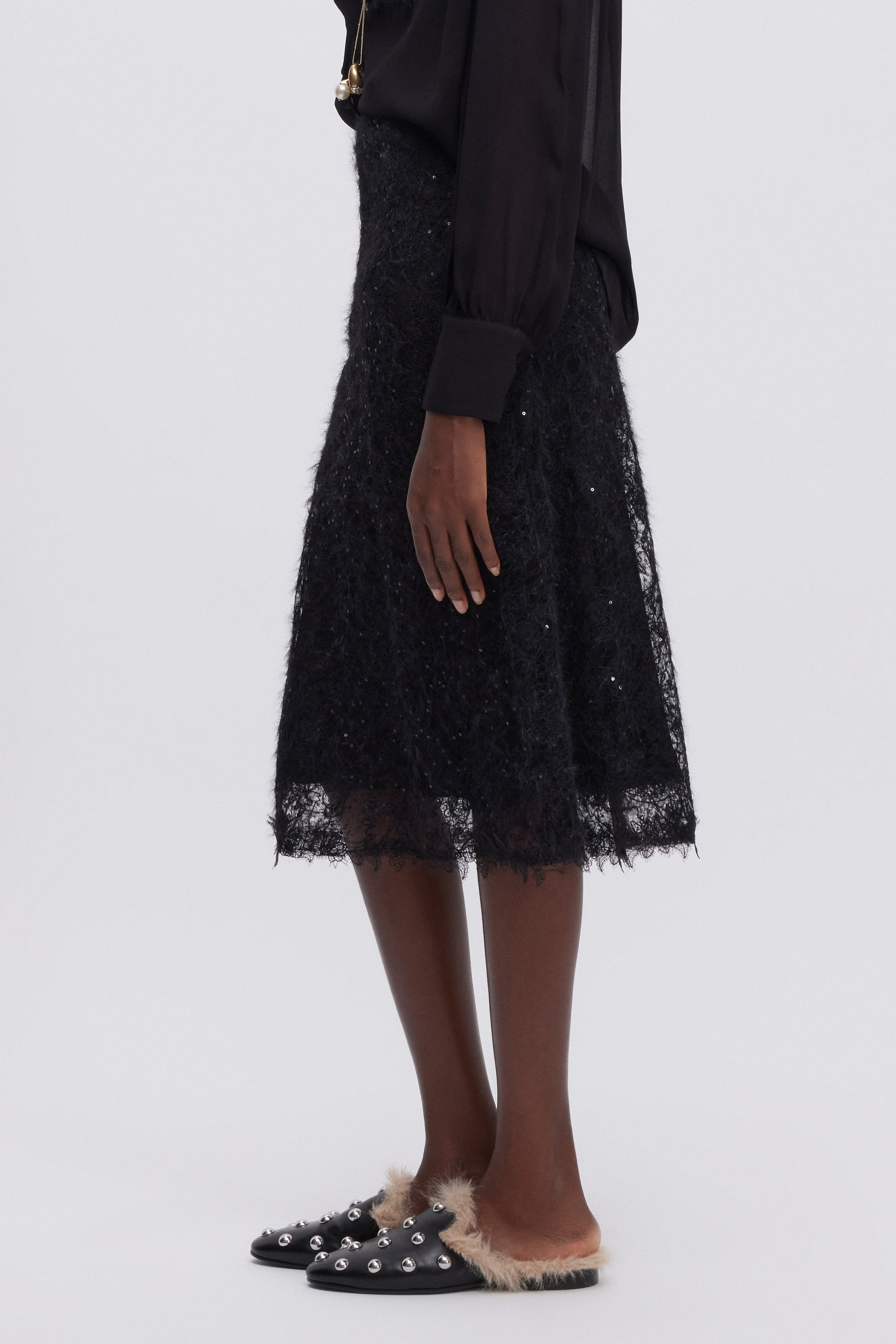 MIDI SKIRT WITH LACE AND SEQUINS 