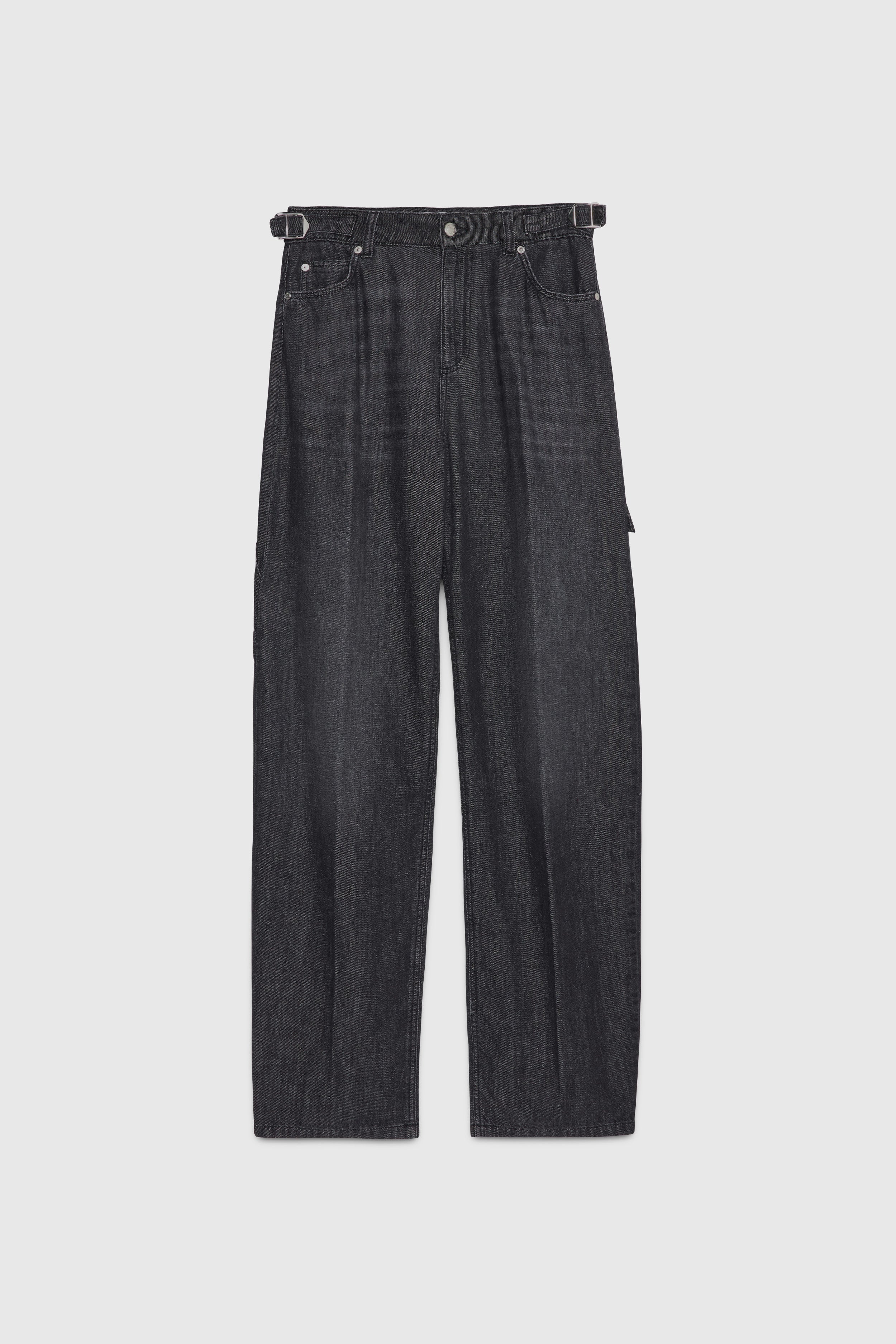 CARPENTER STONE WASHED BLACK JEANS