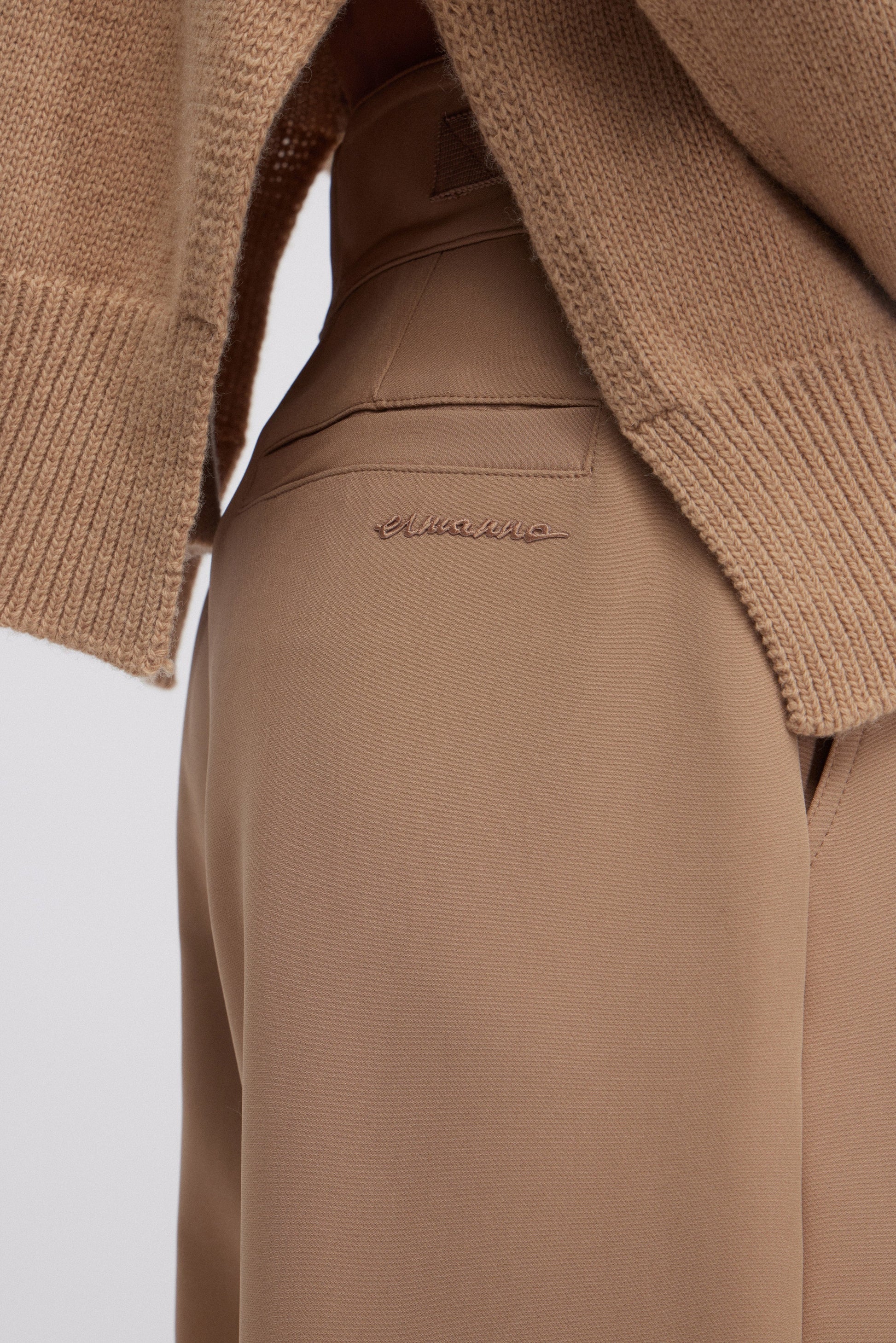 PANTALON LARGE EN CADY AVEC BOUCLES