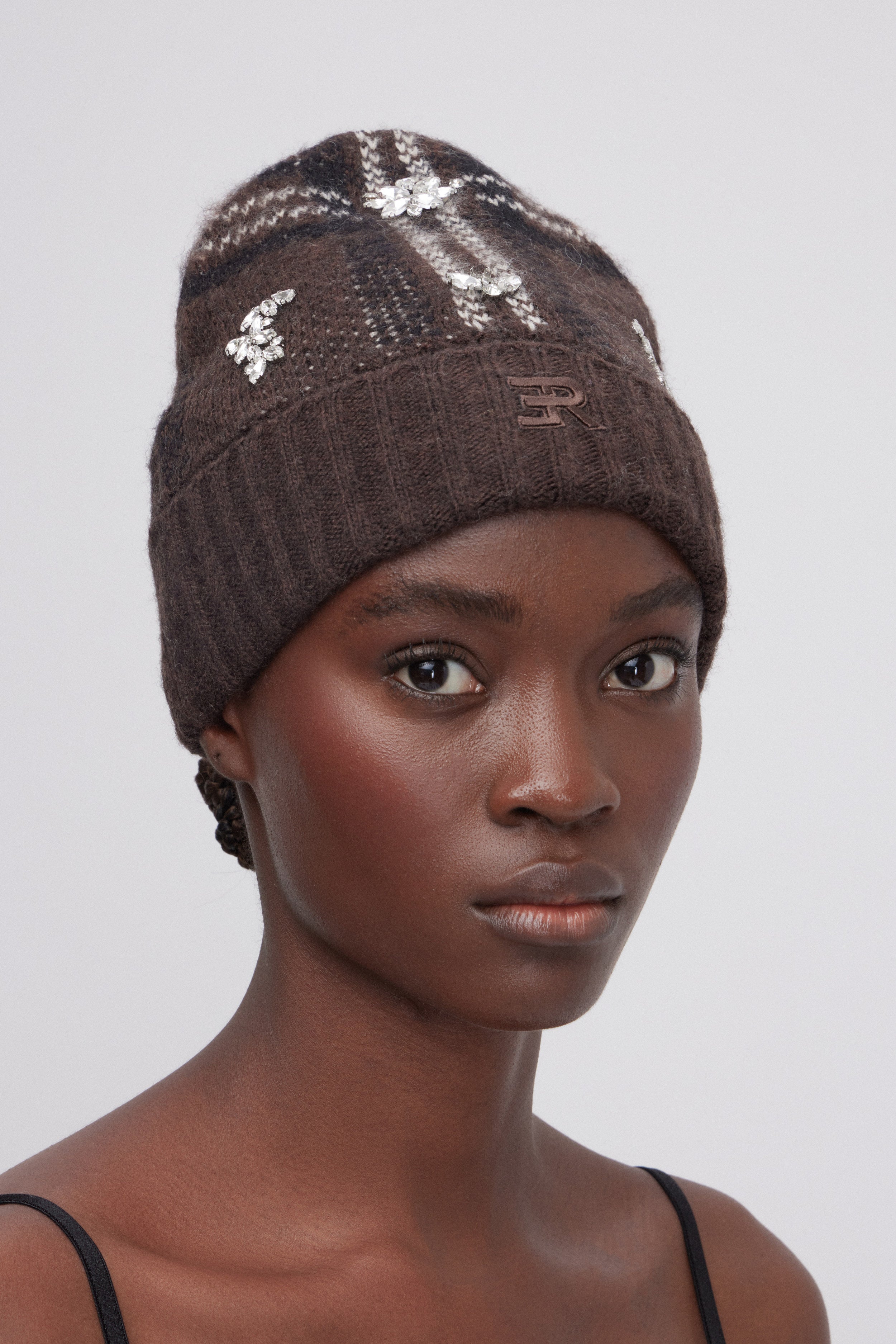 KNITTED CHECK HAT WITH JEWEL APPLICATION