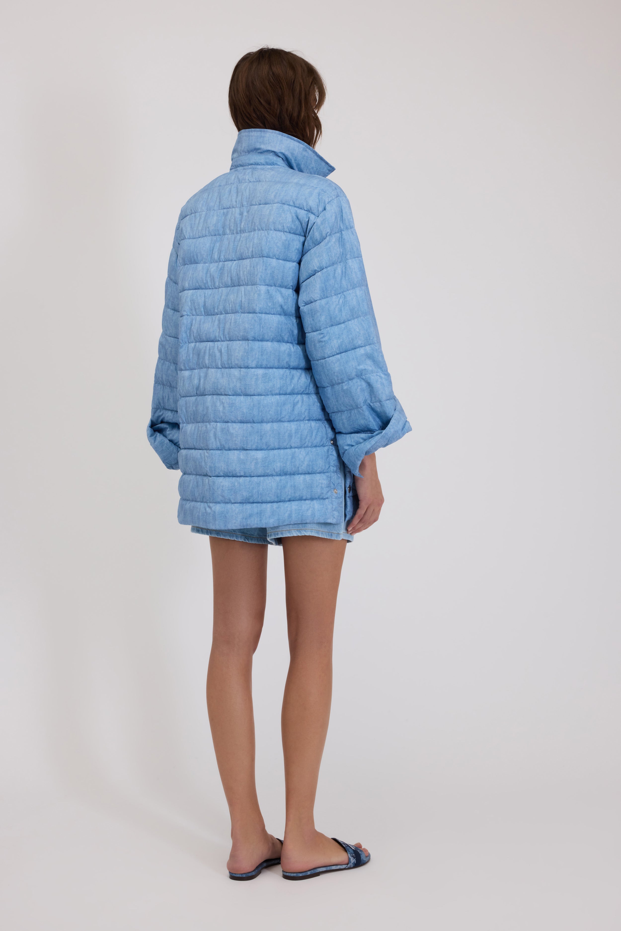 DOUDOUNE IMPRIMÉ JEAN LOGOTYPÉ ET AVEC BOUTONS DORÉS