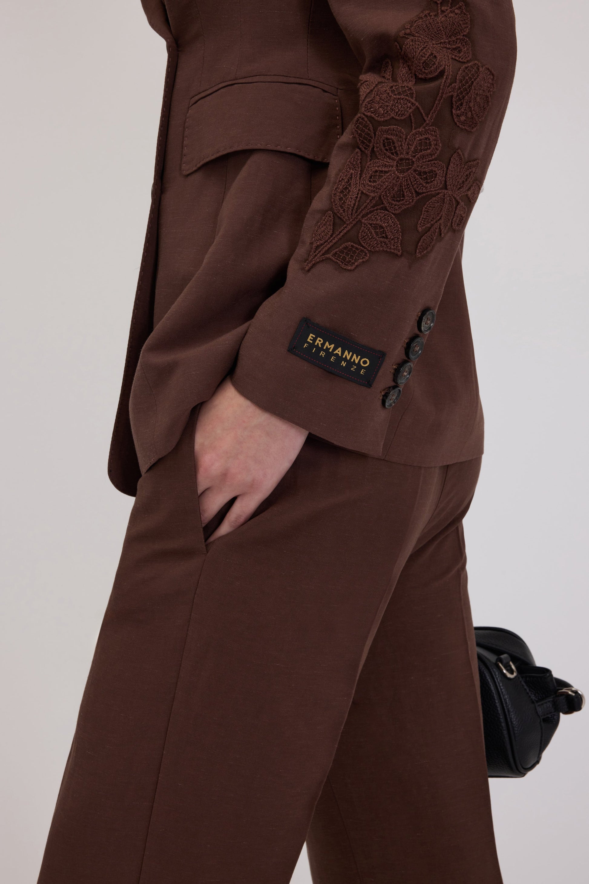 DOUBLE-BREASTED BLAZER WITH EMBROIDERY